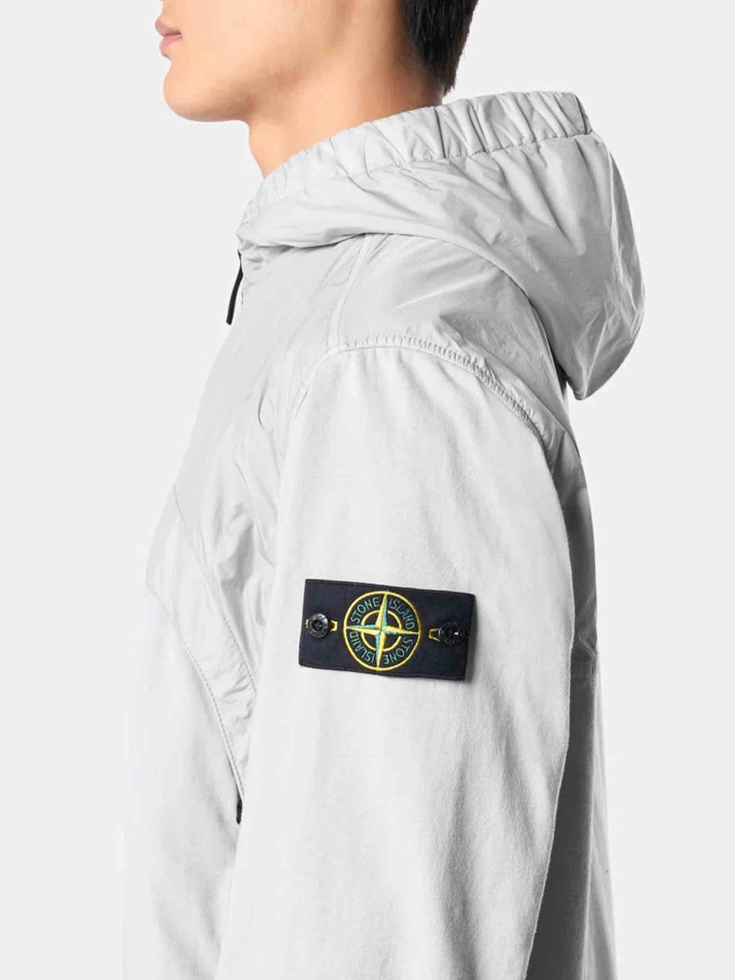 Stone Island Hombre Barcelona Cazadora Técnica Capucha color Gris Piedra sku 512-002501 01 - Foto 4