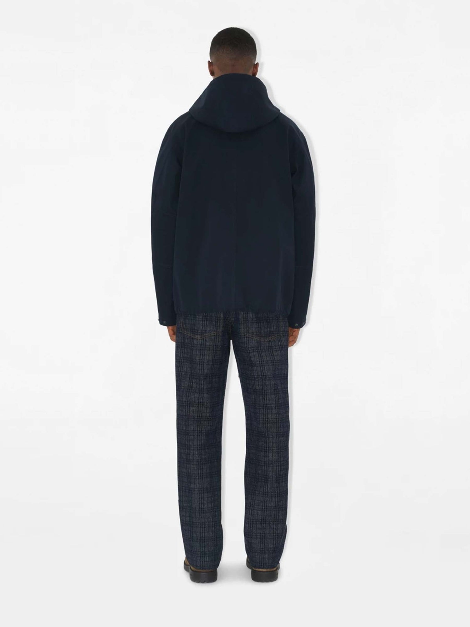 Outlet online Burberry Hombre Gabardina Corta color Azul Marino sku 512-002550 01 - Foto 3