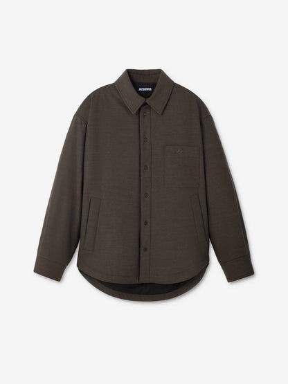 Outlet online Jacquemus Hombre Sobrecamisa Boulanger color Marrón Oscuro sku 512-002576 01 - Foto 1