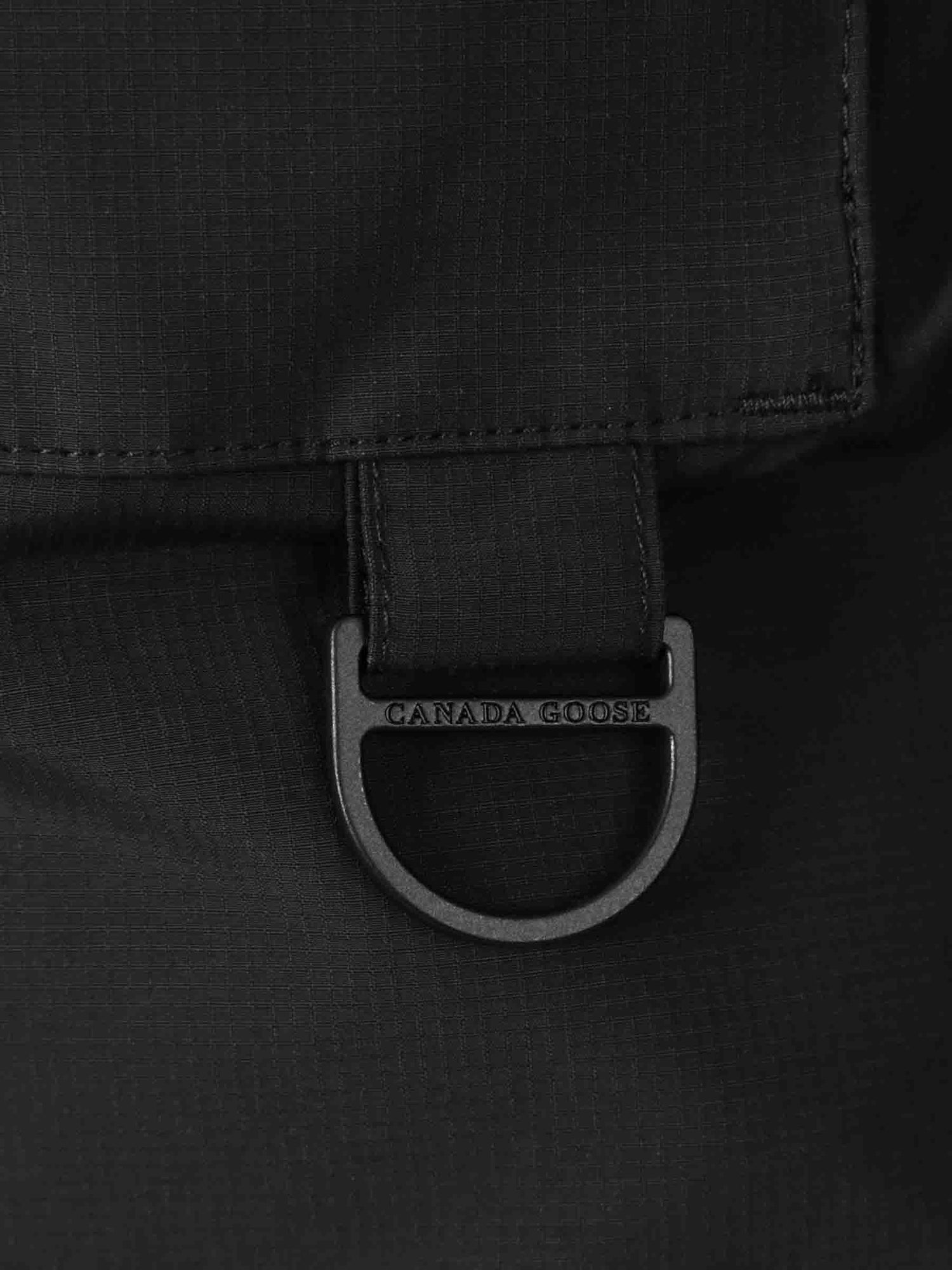 Outlet online Canada Goose Hombre Parka Acolchada Kirby color Negro sku 512-002701 01 - Foto 4