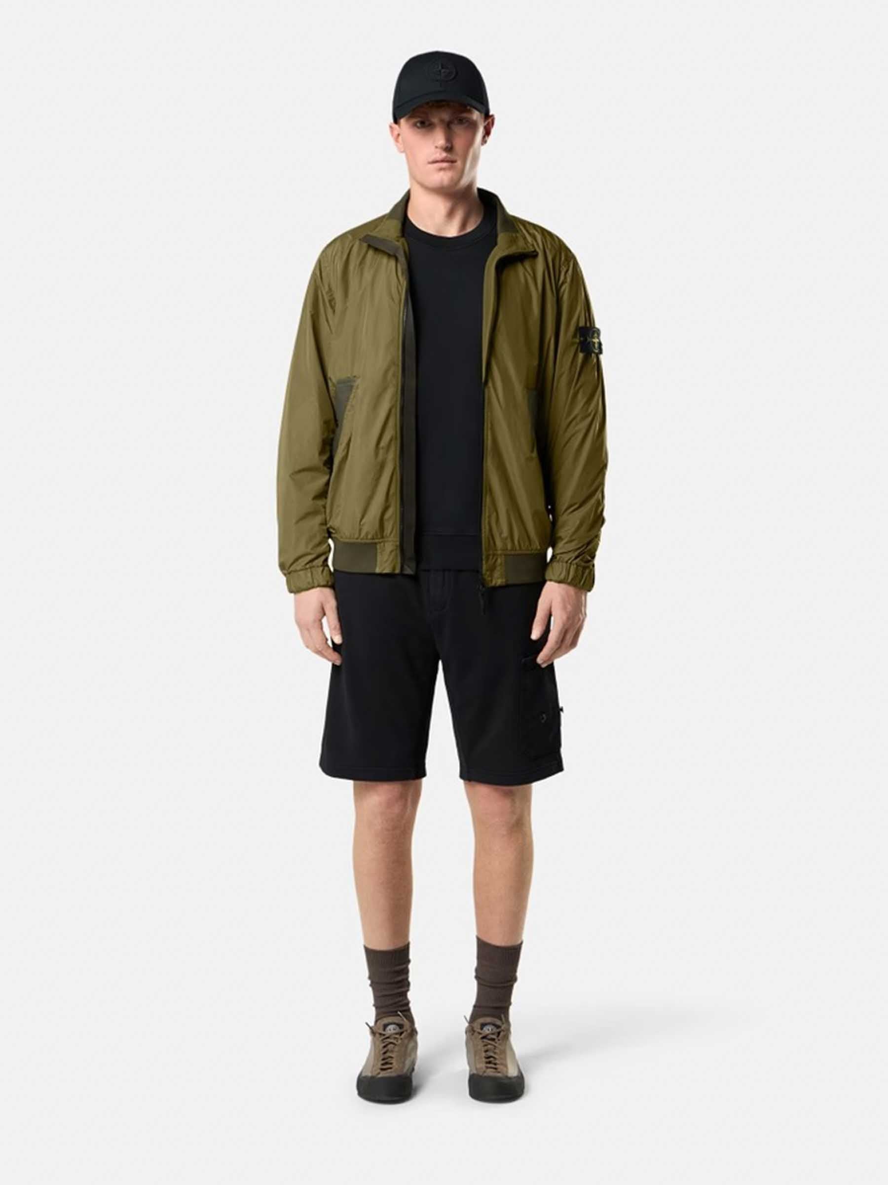 Outlet online Stone Island Hombre Chaqueta Técnica Casual color Verde Militar sku 512-002776 02 - Foto 2