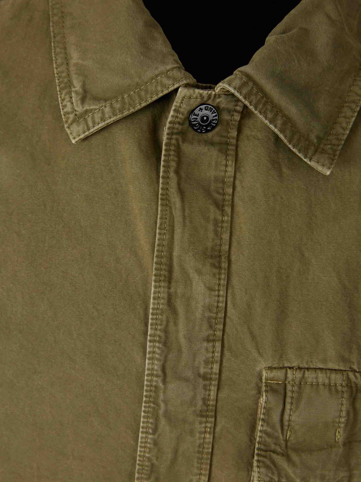 Stone Island Hombre Barcelona Camisa Técnica Algodón color Verde Militar sku 513-000122 01 - Foto 3