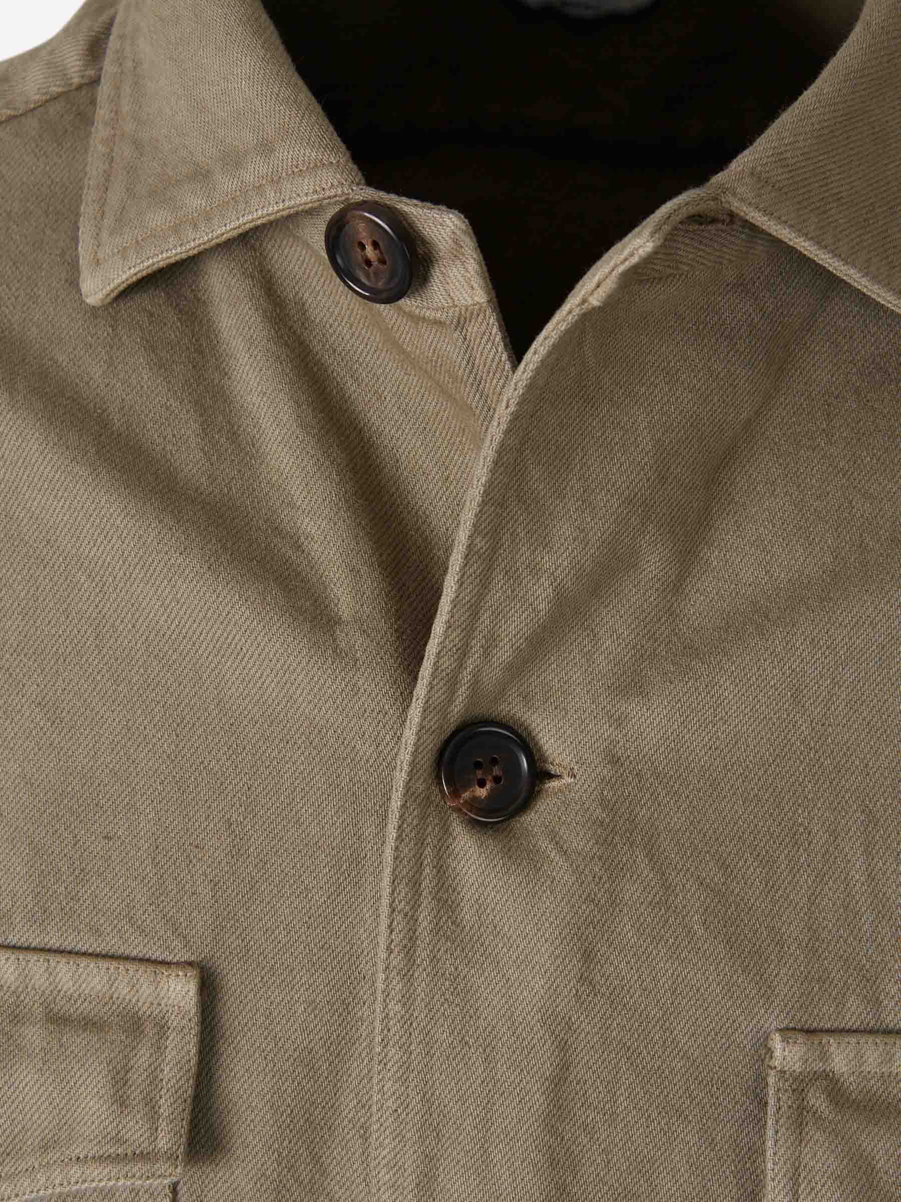 Outlet online Vincenzo di Ruggiero Hombre Sobrecamisa Bolsillos color Verde Militar sku 513-000163 01 - Foto 3