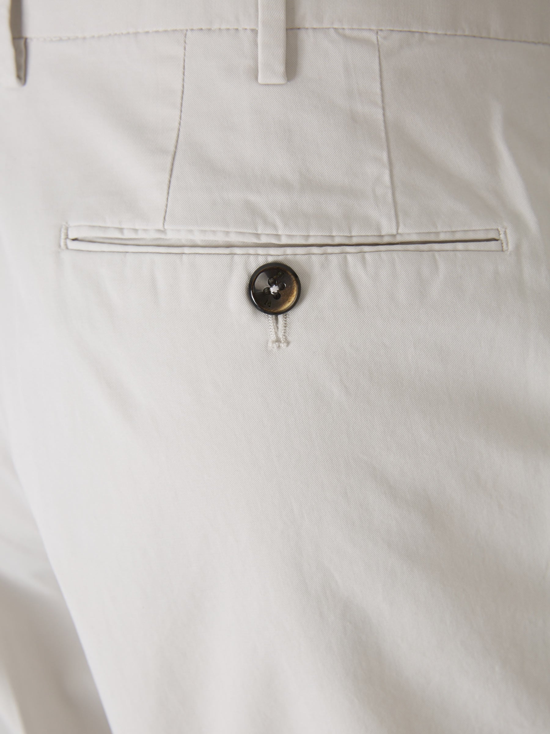 Outlet online PT01 Hombre Pantalones Chino Slim color Azul Marino sku 521-002186 03 - Foto 4