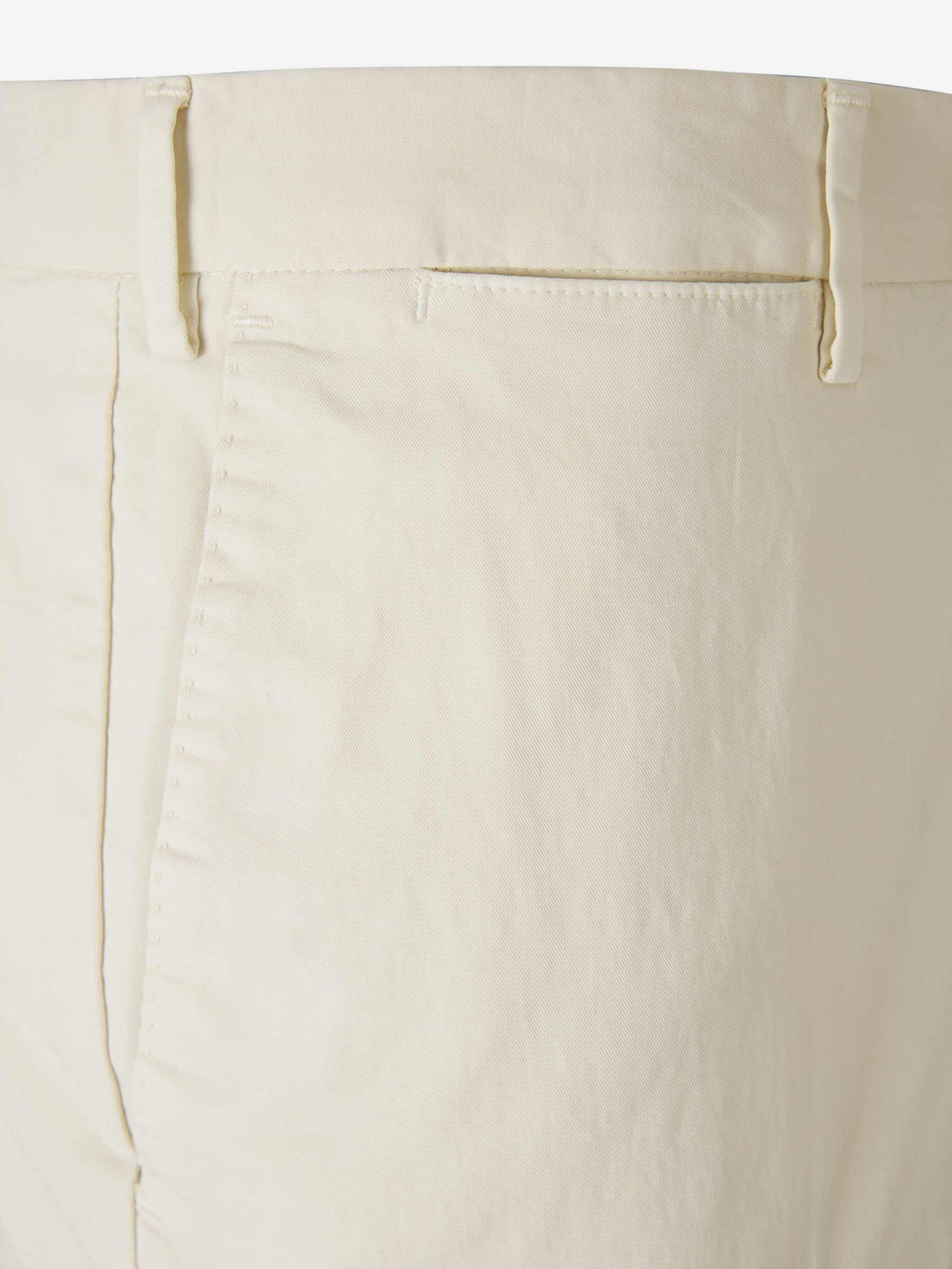 Outlet online PT01 Hombre Pantalones Chino Slim color Azul Marino sku 521-002186 03 - Foto 16