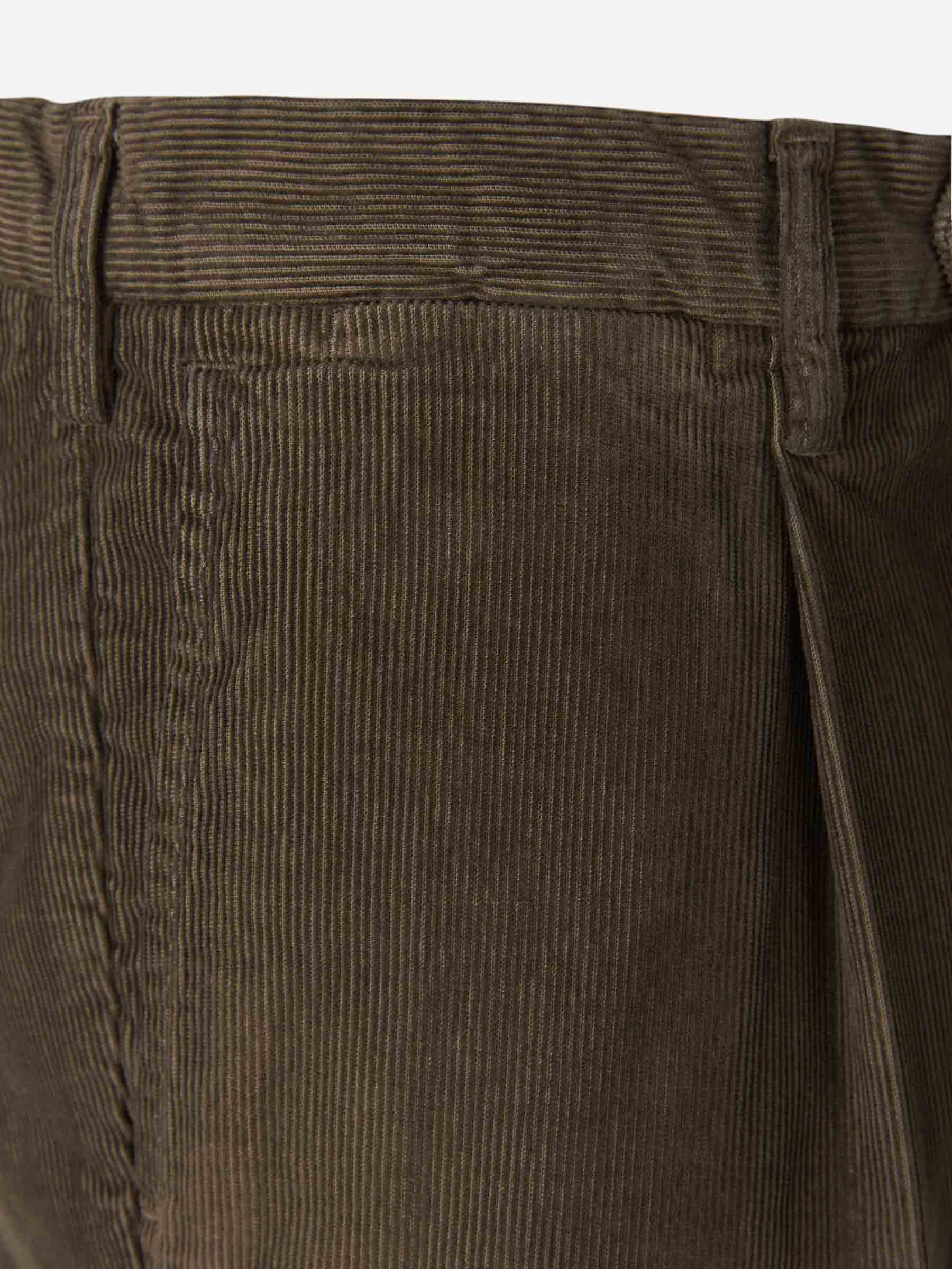 Outlet online Santa Eulalia Hombre Pantalones Pinzas Pana color Beis sku 521-002284 04 - Foto 7