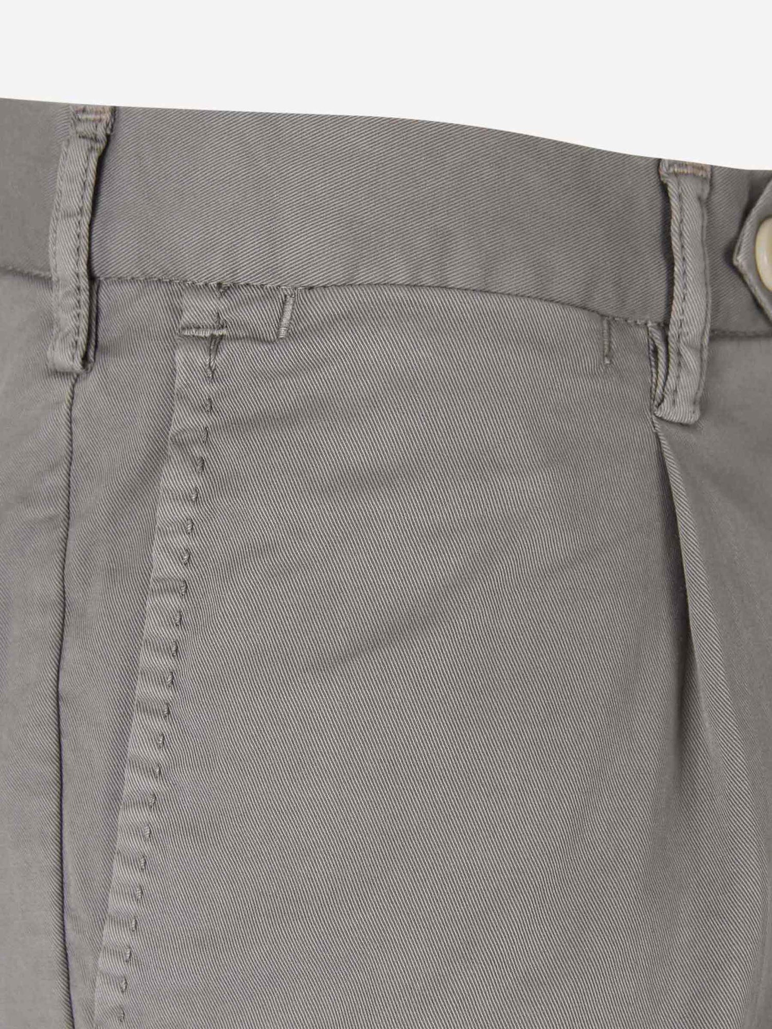 Outlet online Santa Eulalia Hombre Pantalones Pinzas Algodón color Burdeos sku 521-002375 06 - Foto 15
