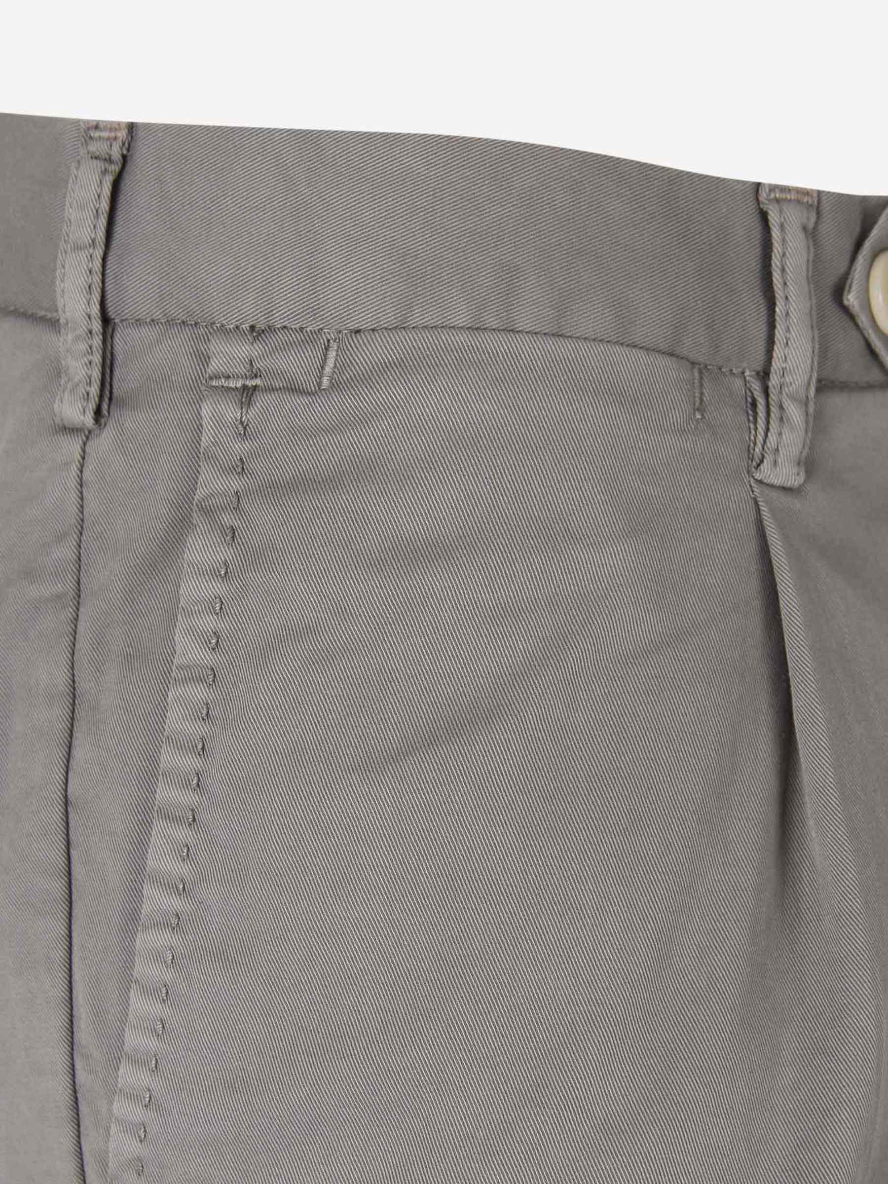 Outlet online Santa Eulalia Hombre Pantalones Pinzas Algodón color Burdeos sku 521-002375 06 - Foto 15