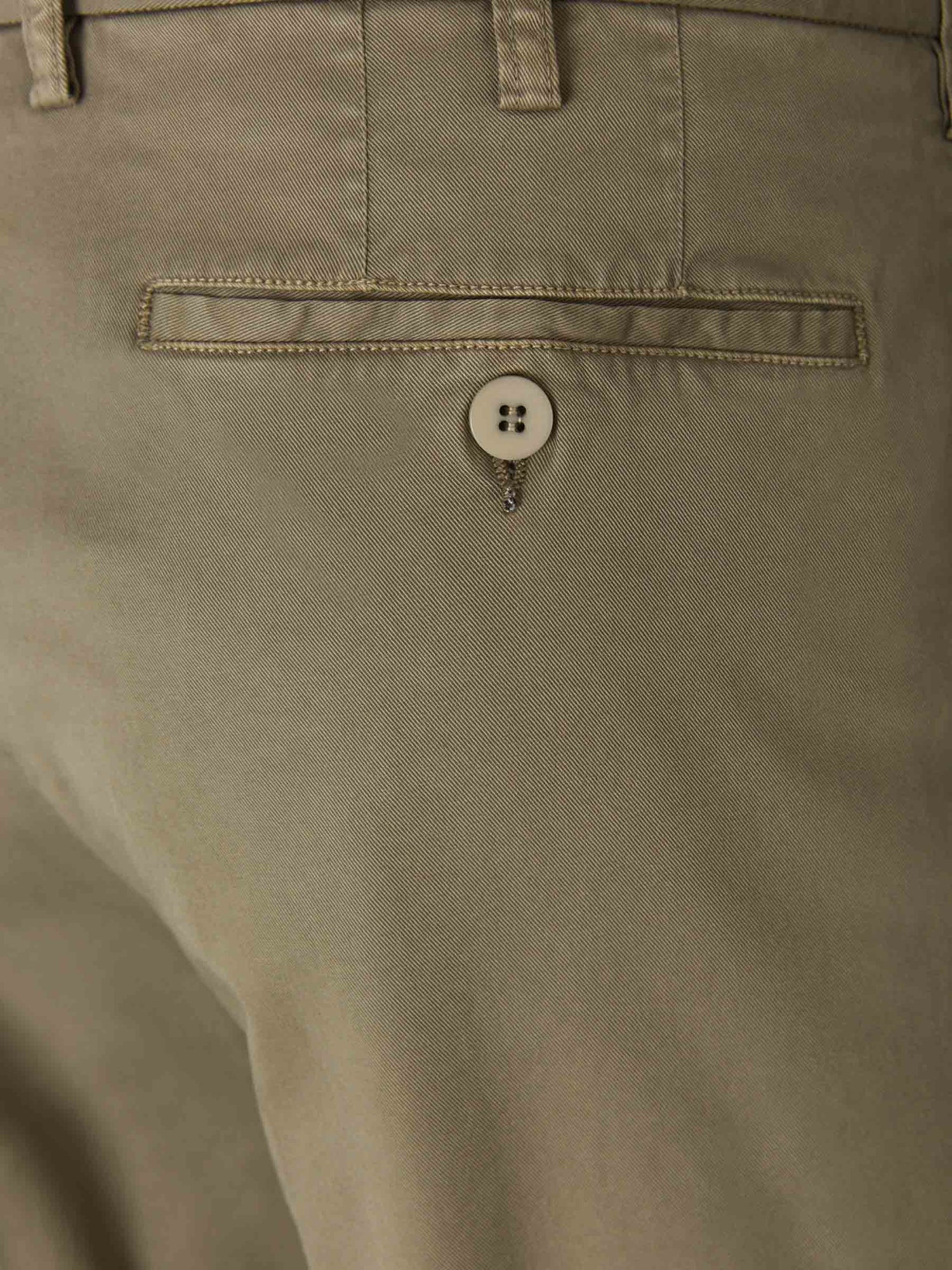 Santa Eulalia Pantalones Pinzas Algodón color Verde Militar sku 521-002375 07 - Foto 22