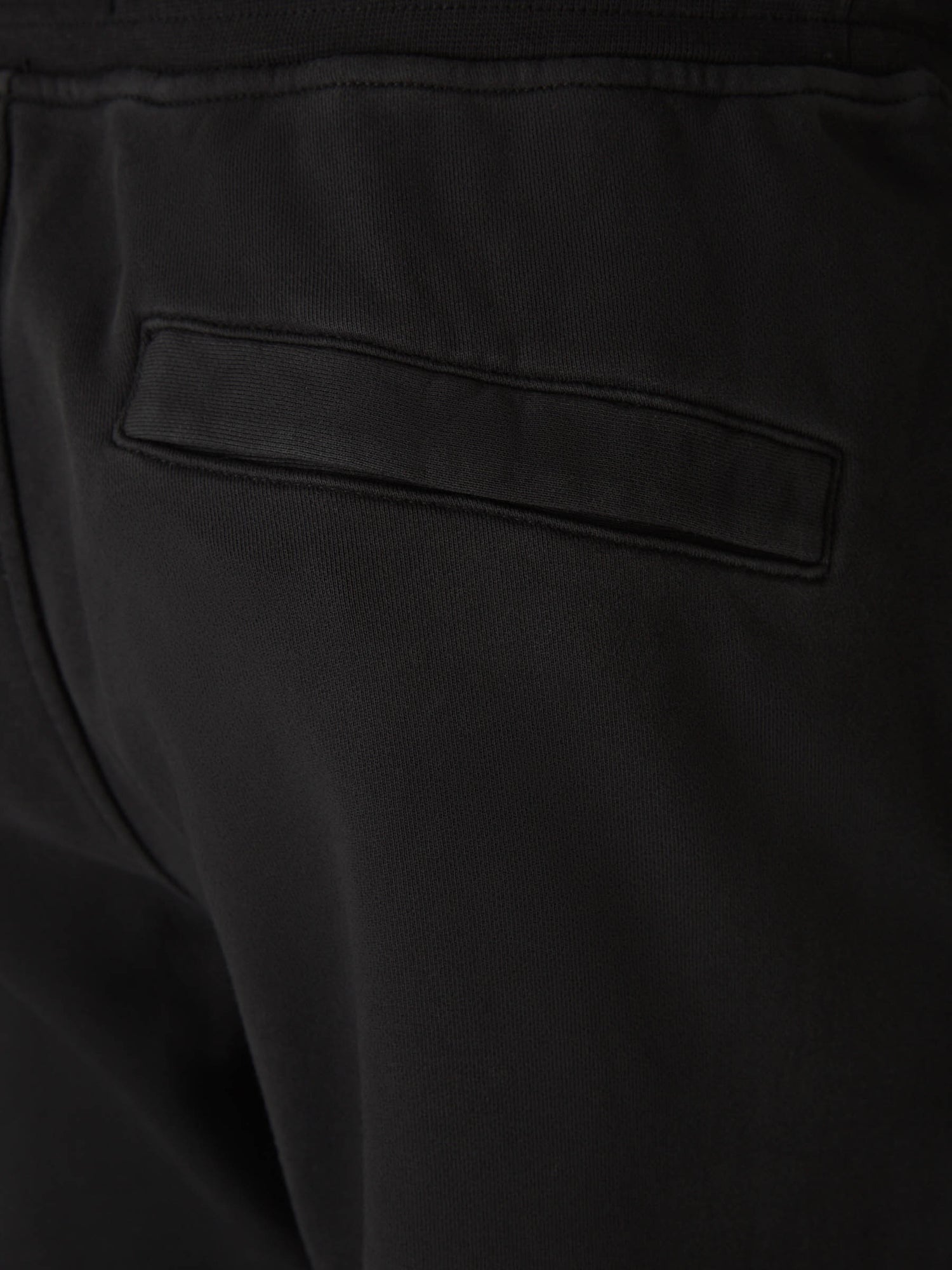 Outlet online Stone Island Hombre Joggers Parche Logo color Negro sku 521-003030 01 - Foto 6