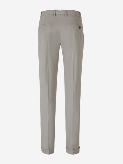 Outlet online Santa Eulalia Hombre Pantalones Chinos color Marfil sku 521-002756 01 - Foto 10