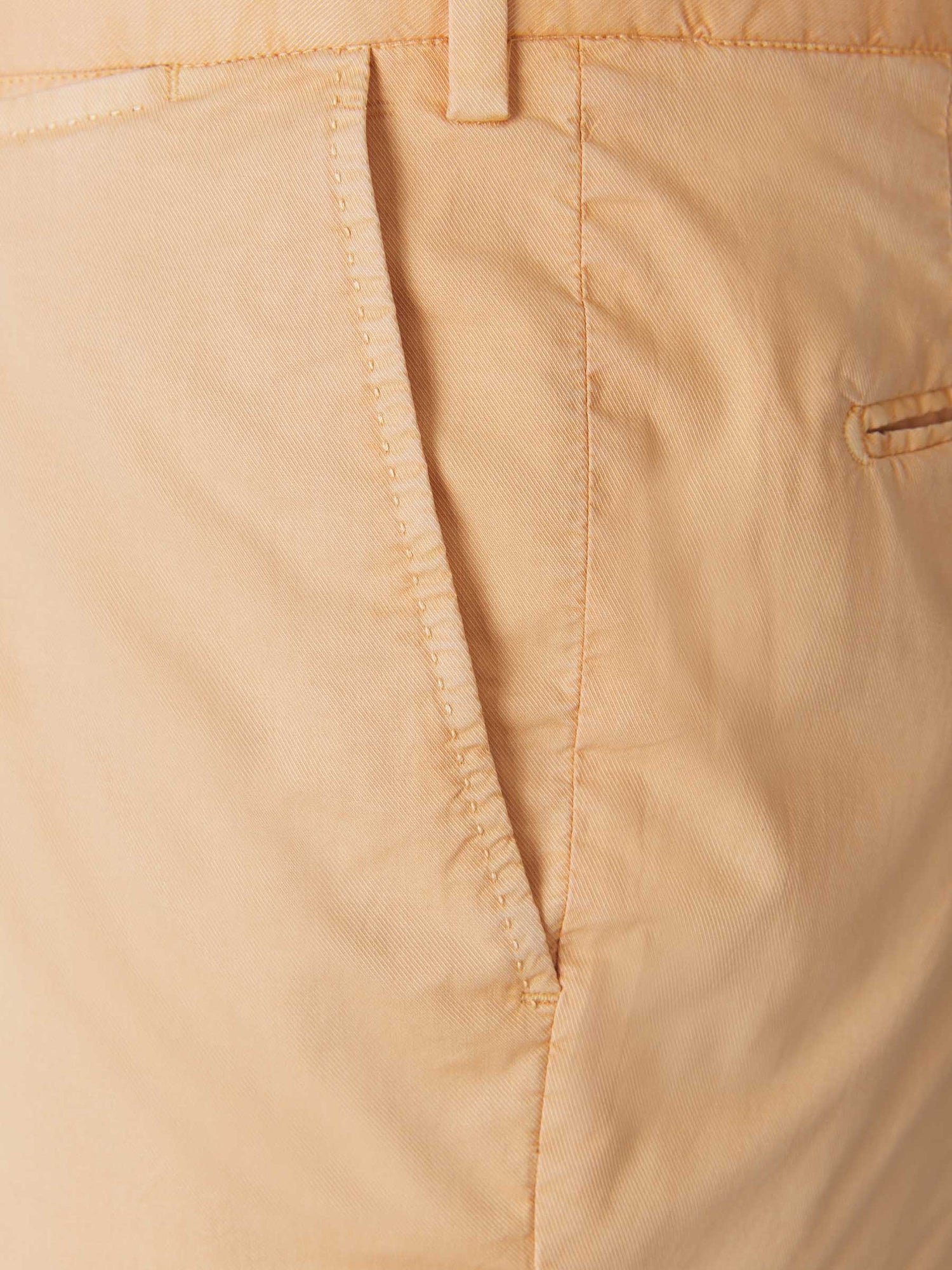 Outlet online Santa Eulalia Hombre Pantalones Chinos Algodón color Melocoton sku 521-002903 03 - Foto 3
