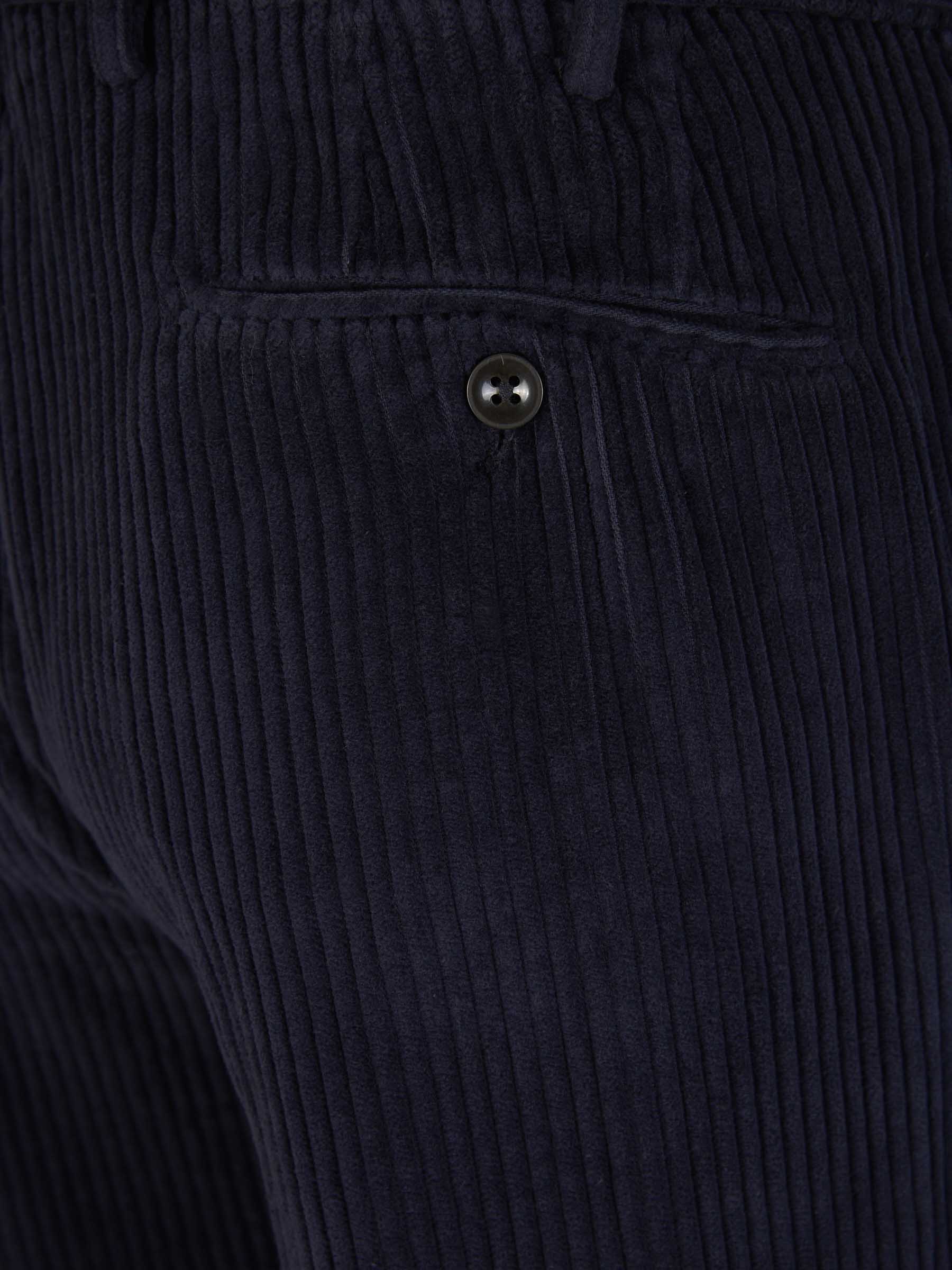 Outlet online Incotex Hombre Pantalones Tapered Algodón color Verde Oscuro sku 521-002916 02 - Foto 8