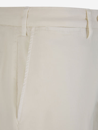 Outlet online Canali Hombre Pantalones Chinos Algodón color Blanco sku 521-003017 01 - Foto 3