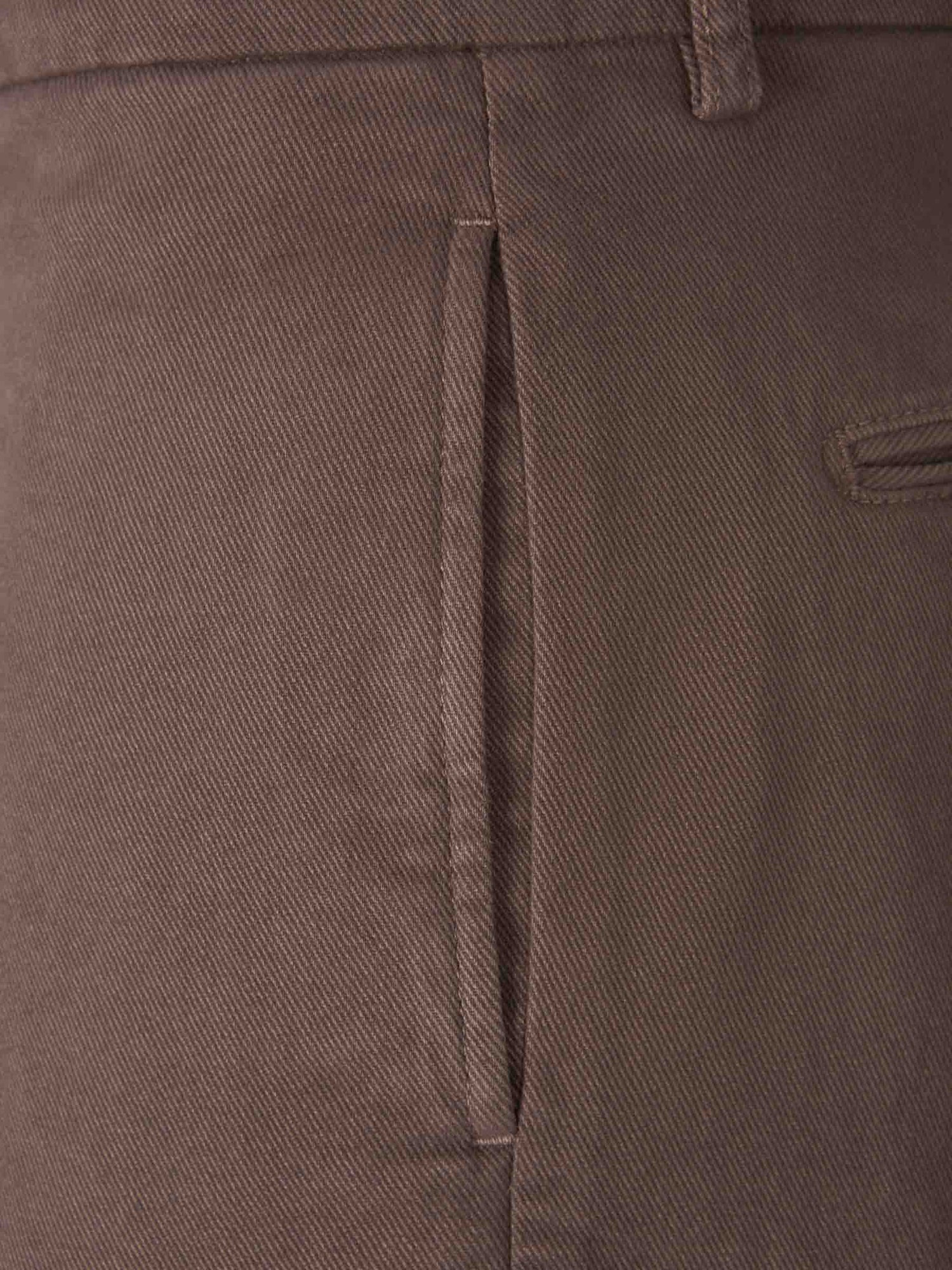 Outlet online Berwich Hombre Pantalones Cargo Algodón color Caramelo sku 521-003186 02 - Foto 4