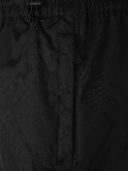 Burberry Hombre Barcelona Pantalones Cargo Check color Blanco Y Negro sku 521-003220 01 - Foto 4