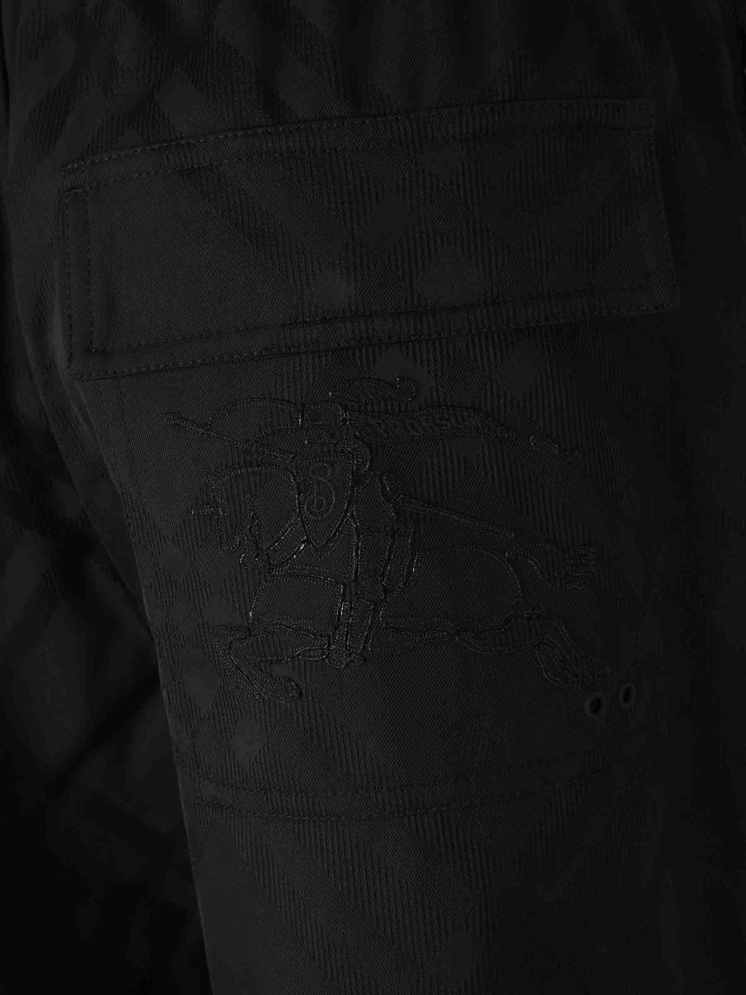 Burberry Hombre Barcelona Pantalones Cargo Check color Blanco Y Negro sku 521-003220 01 - Foto 5