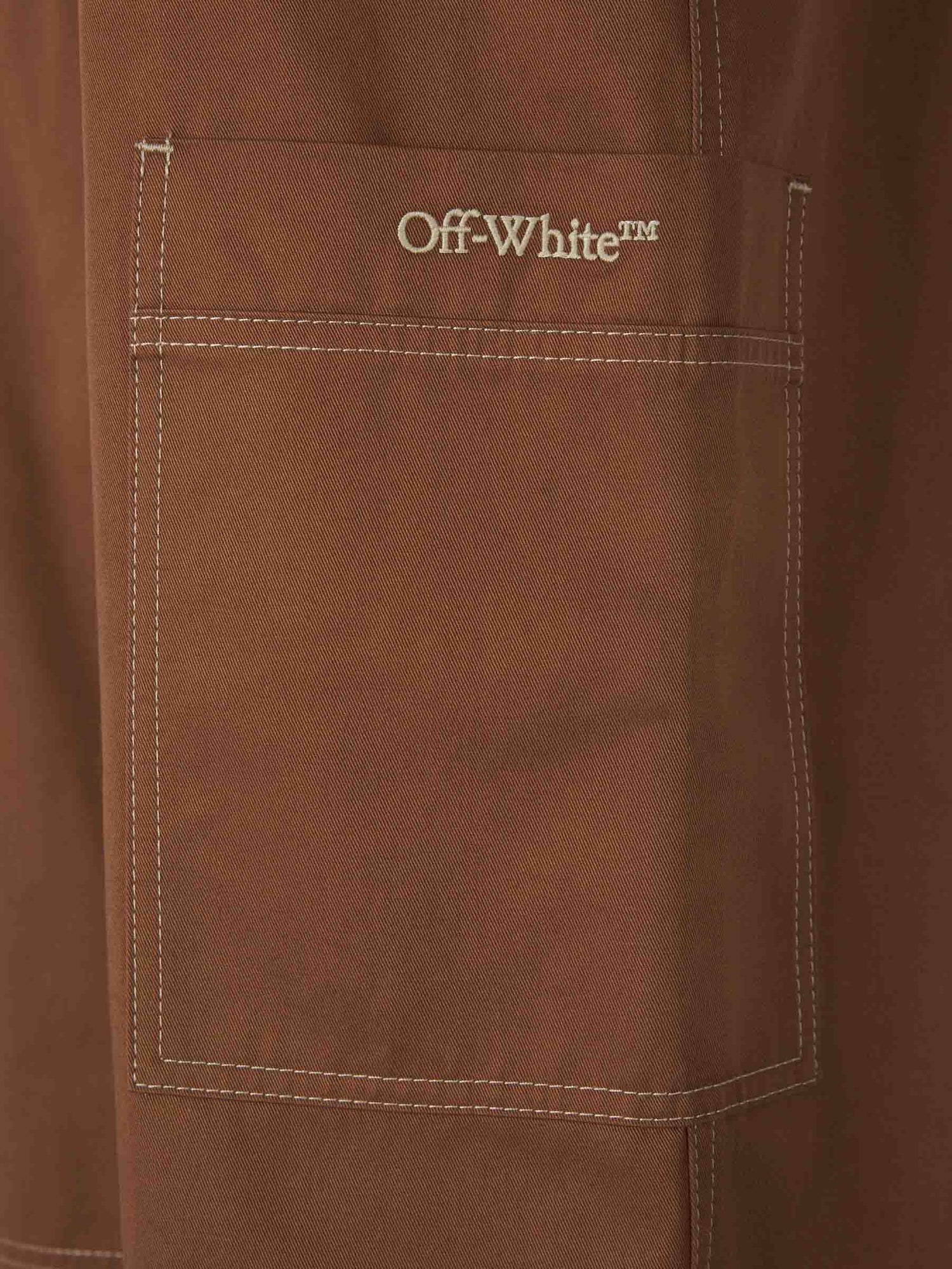 Outlet online Off-White Hombre Pantalones Cargo Bicolor color Marrón Oscuro sku 521-003239 01 - Foto 5