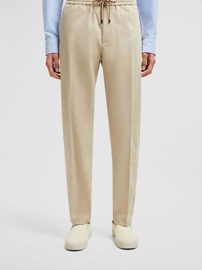 Moncler Hombre Barcelona Pantalones Chinos Deportivos color Beige sku 521-003249 01 - Foto 3