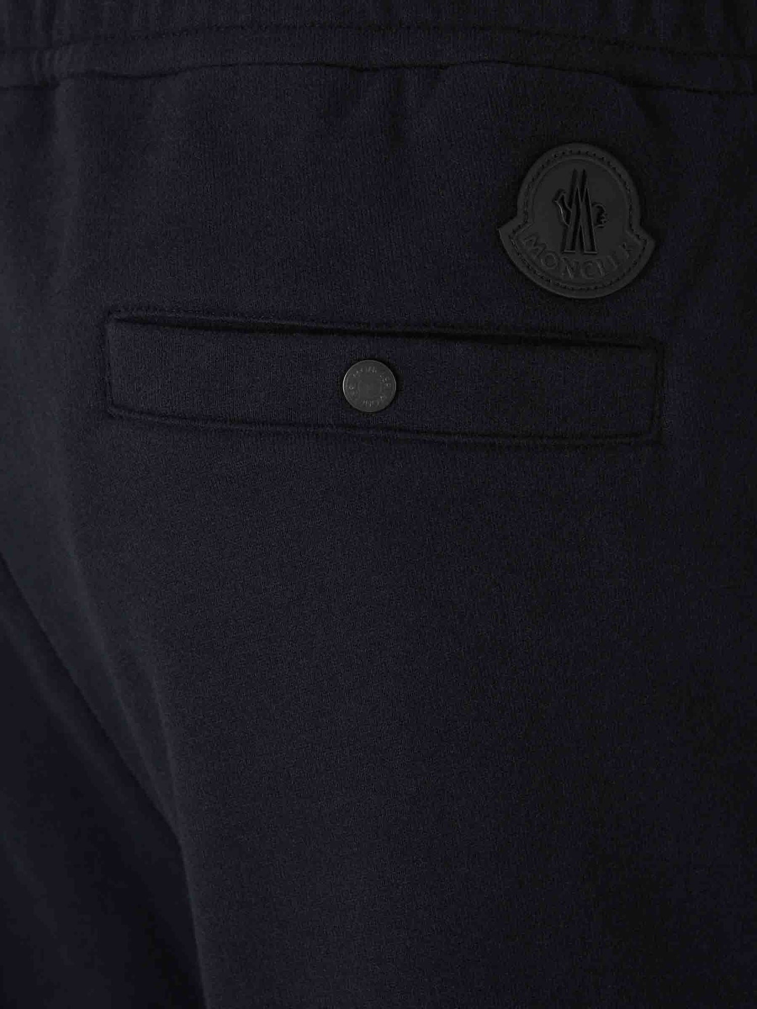 Moncler Hombre Barcelona Pantalones Joggers Punto color Negro sku 521-003251 01 - Foto 3