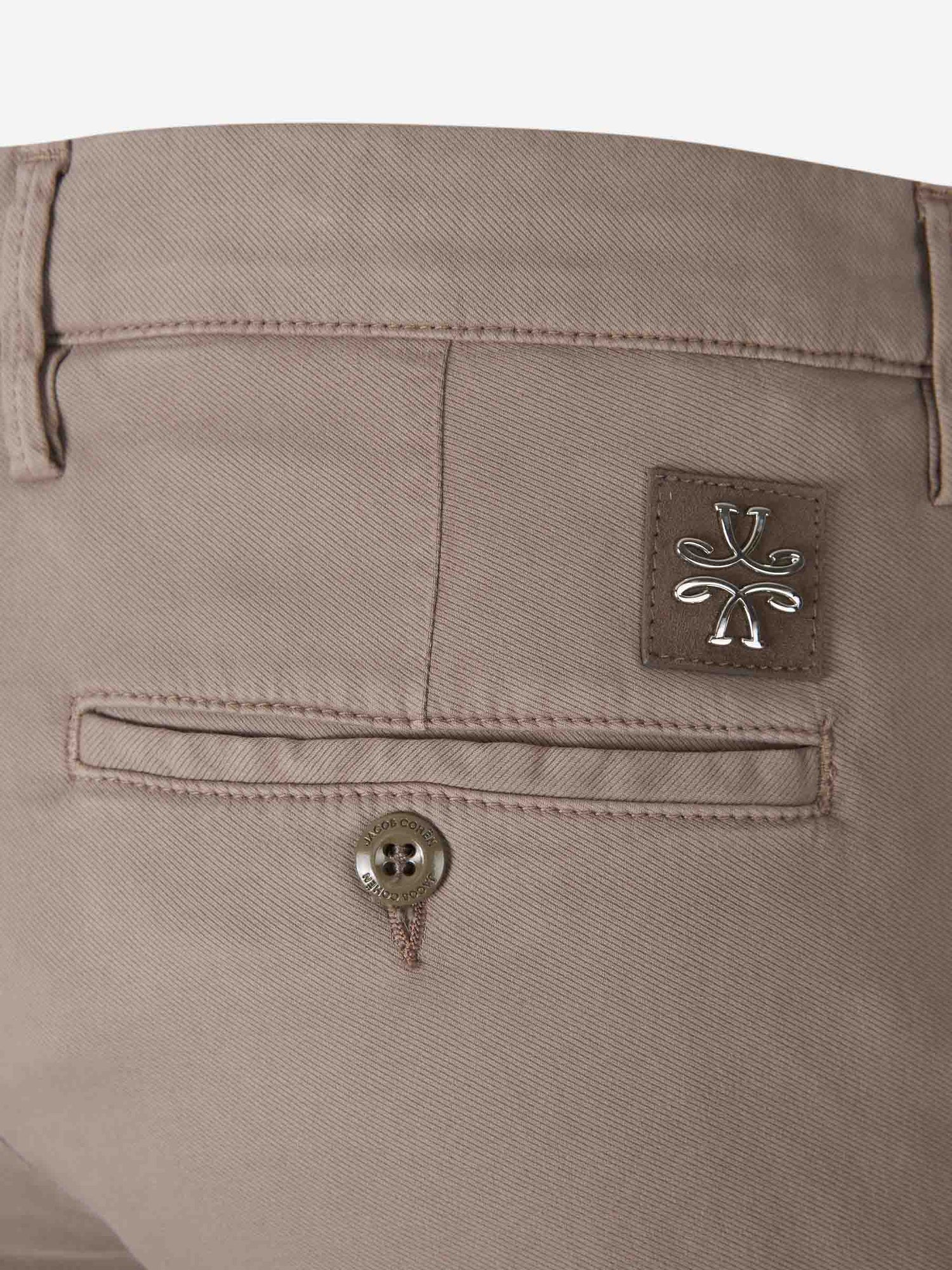 Outlet online Jacob Cohën Hombre Pantalones Chinos Bobby color Taupe sku 521-003257 01 - Foto 4