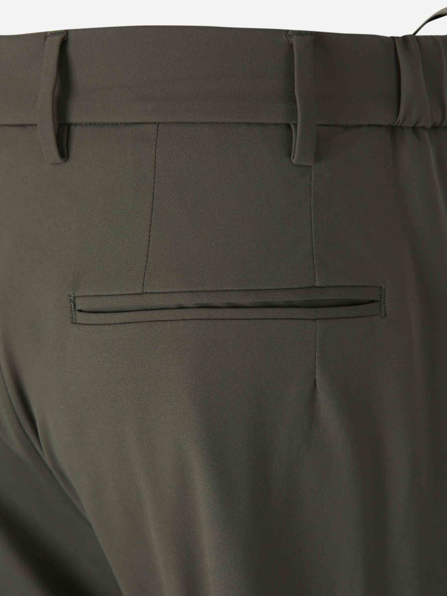 Santa Eulalia Hombre Barcelona Pantalones Cargo Técnicos color Verde Militar sku 521-003272 01 - Foto 5