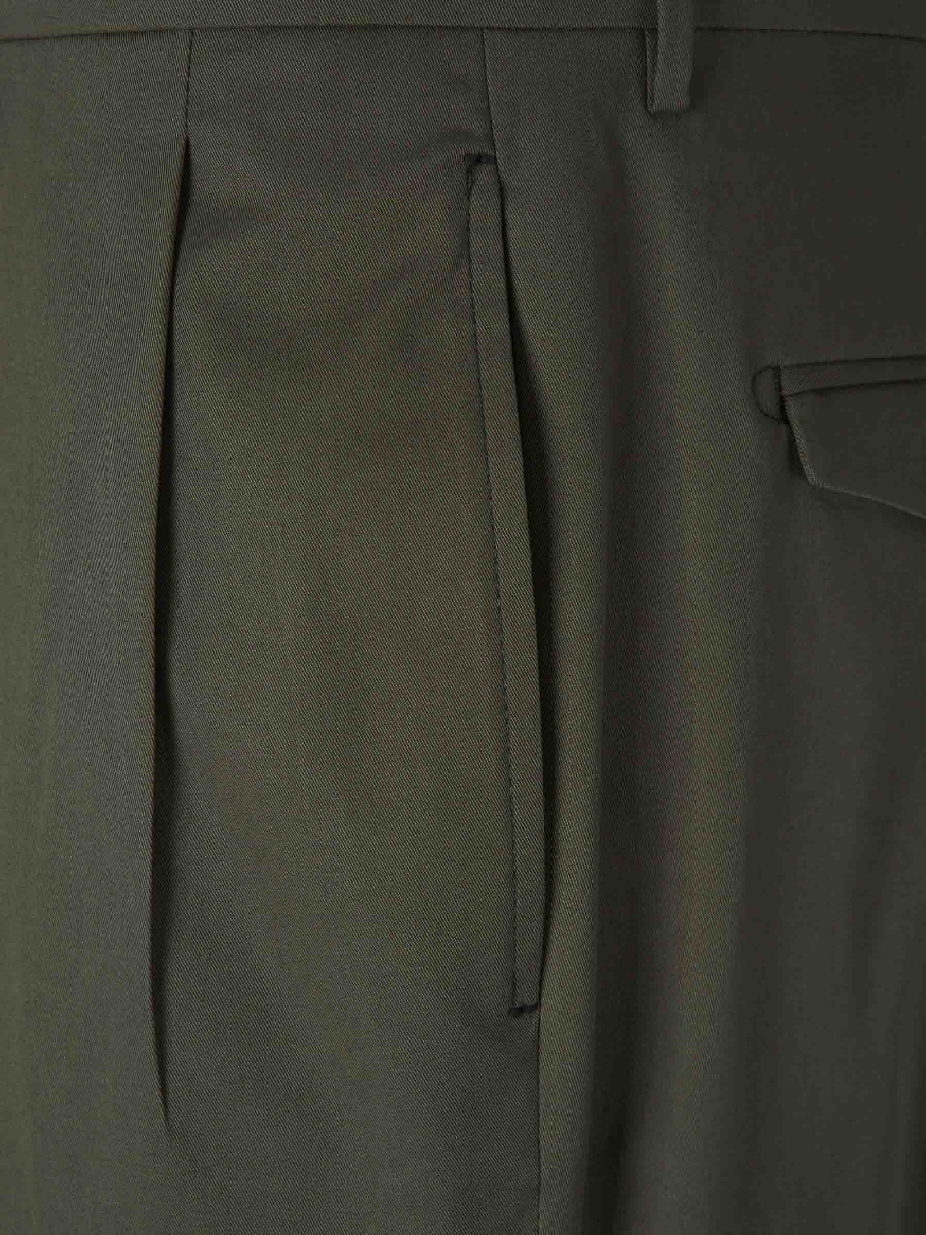 Outlet online Berwich Hombre Pantalones Formales Algodón color Verde Militar sku 521-003275 01 - Foto 3