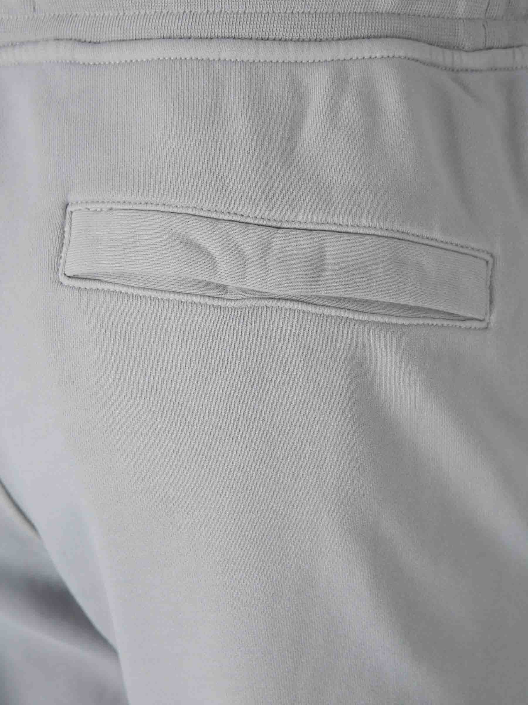 Stone Island Hombre Barcelona Pantalones Joggers Logo color Gris Piedra sku 521-003281 02 - Foto 6