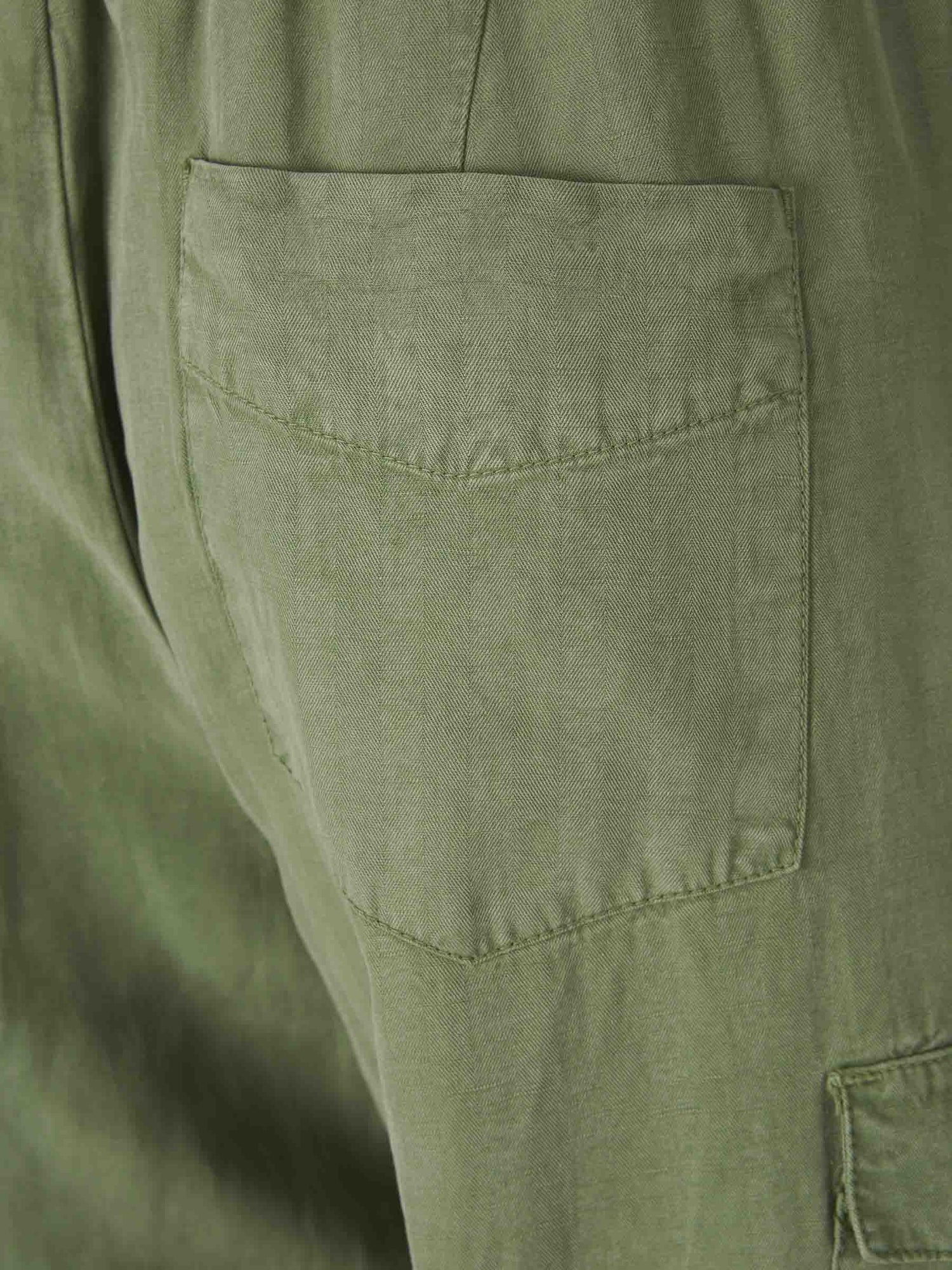 Outlet online PT Torino Hombre Pantalones Cargo Algodón color Verde sku 521-003302 02 - Foto 5