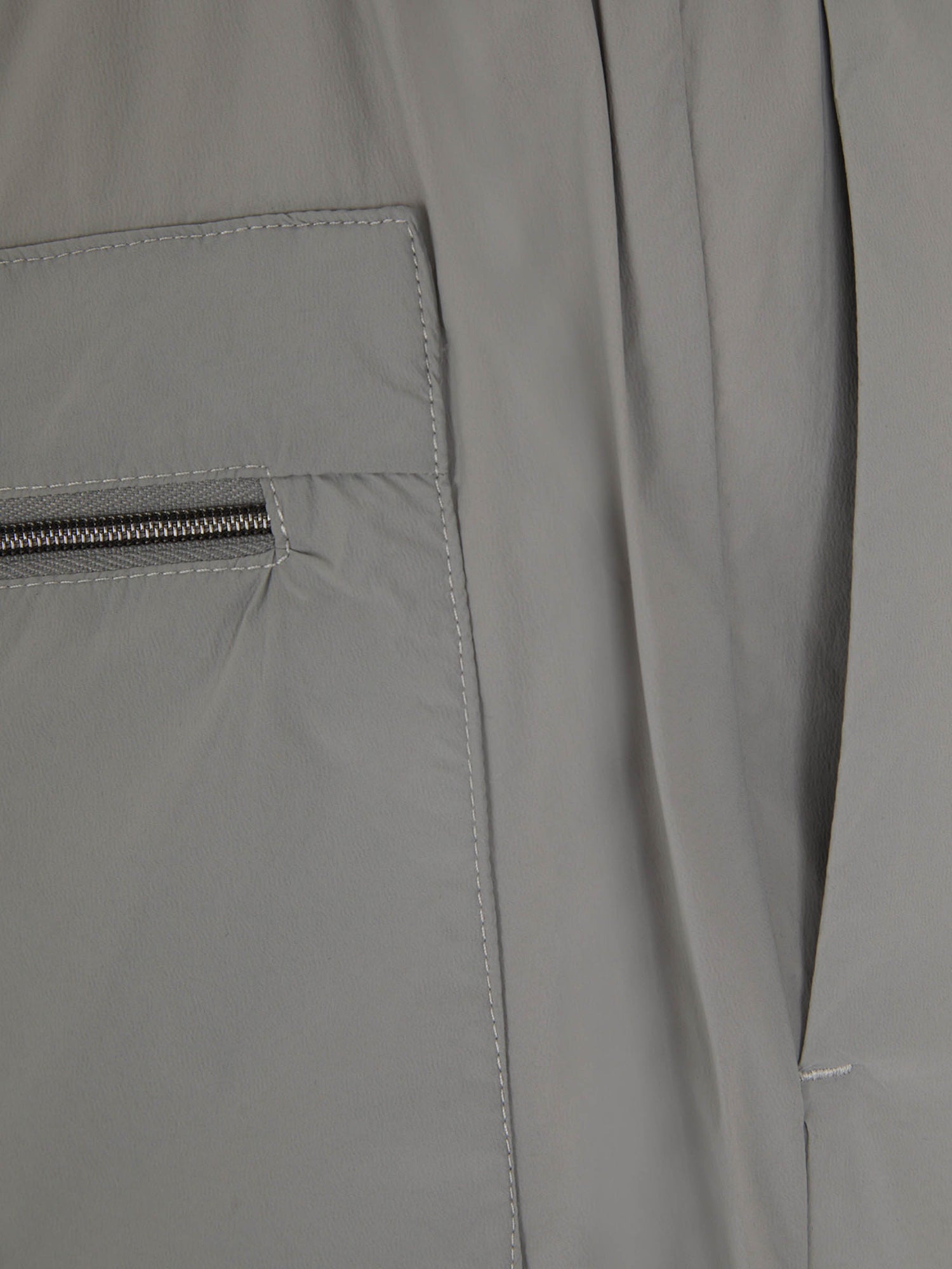 Outlet online Herno Hombre Joggers Técnicos color Gris sku 521-003336 01 - Foto 3