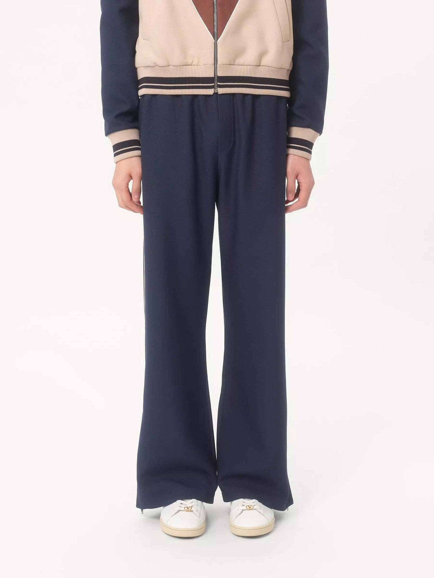 Outlet online Valentino Hombre Pantalones Casual Deportivo color Azul Marino sku 521-003348 01 - Foto 2