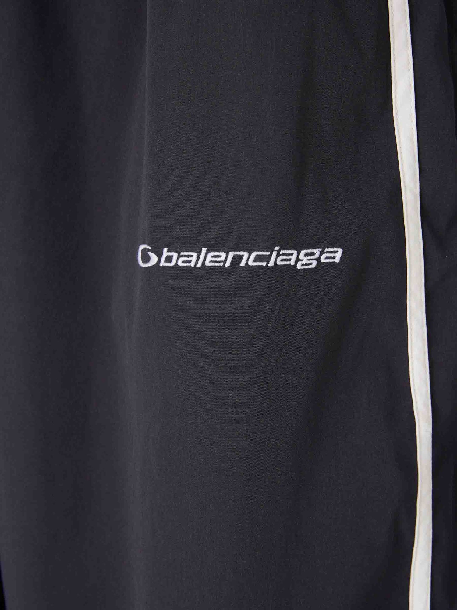 Outlet online Balenciaga Hombre Joggers Deportivos 50/50 color Azul Marino sku 521-003353 01 - Foto 5