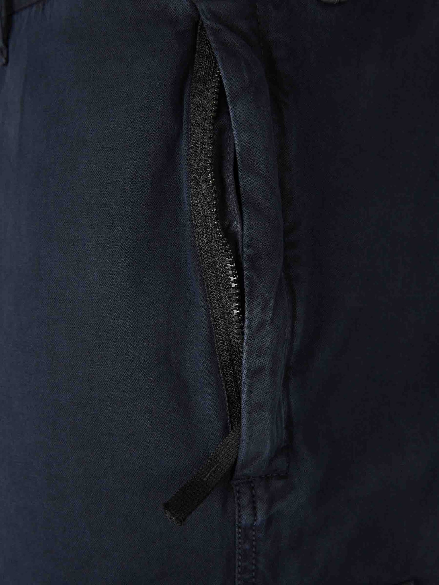 Outlet online Stone Island Hombre Pantalones Etiqueta Compass color Azul Marino sku 521-003379 01 - Foto 4