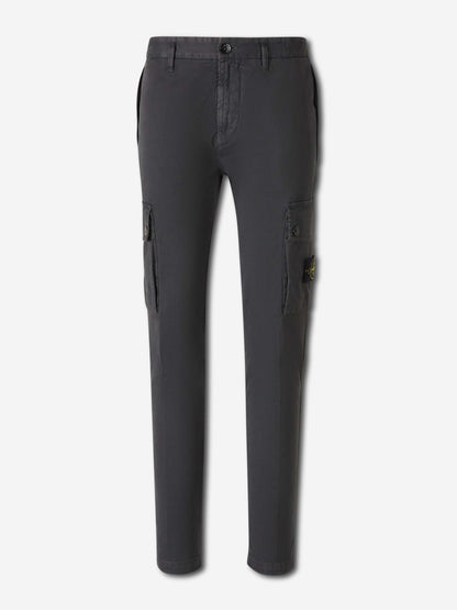 Stone Island Hombre Barcelona Pantalones Etiqueta Compass color Gris Piedra sku 521-003379 02 - Foto 1