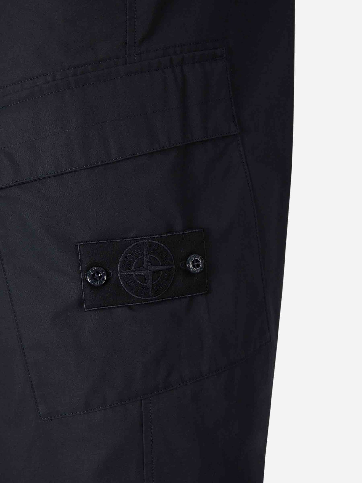 Outlet online Stone Island Hombre Pantalones Cargo Anchos color Azul Marino sku 521-003384 01 - Foto 4