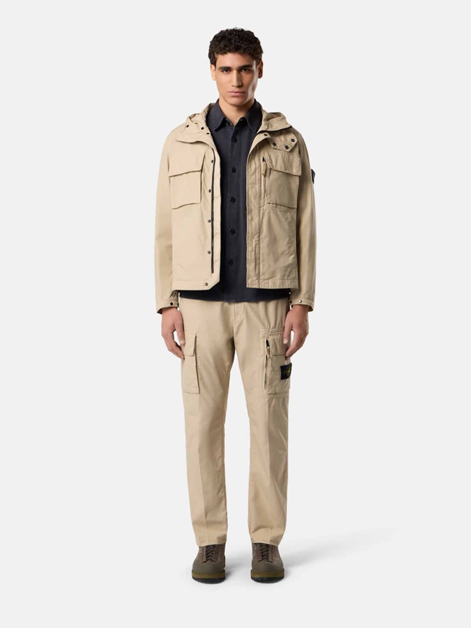 Outlet online Stone Island Hombre Pantalones Cargo Algodón color Camel sku 521-003386 02 - Foto 2