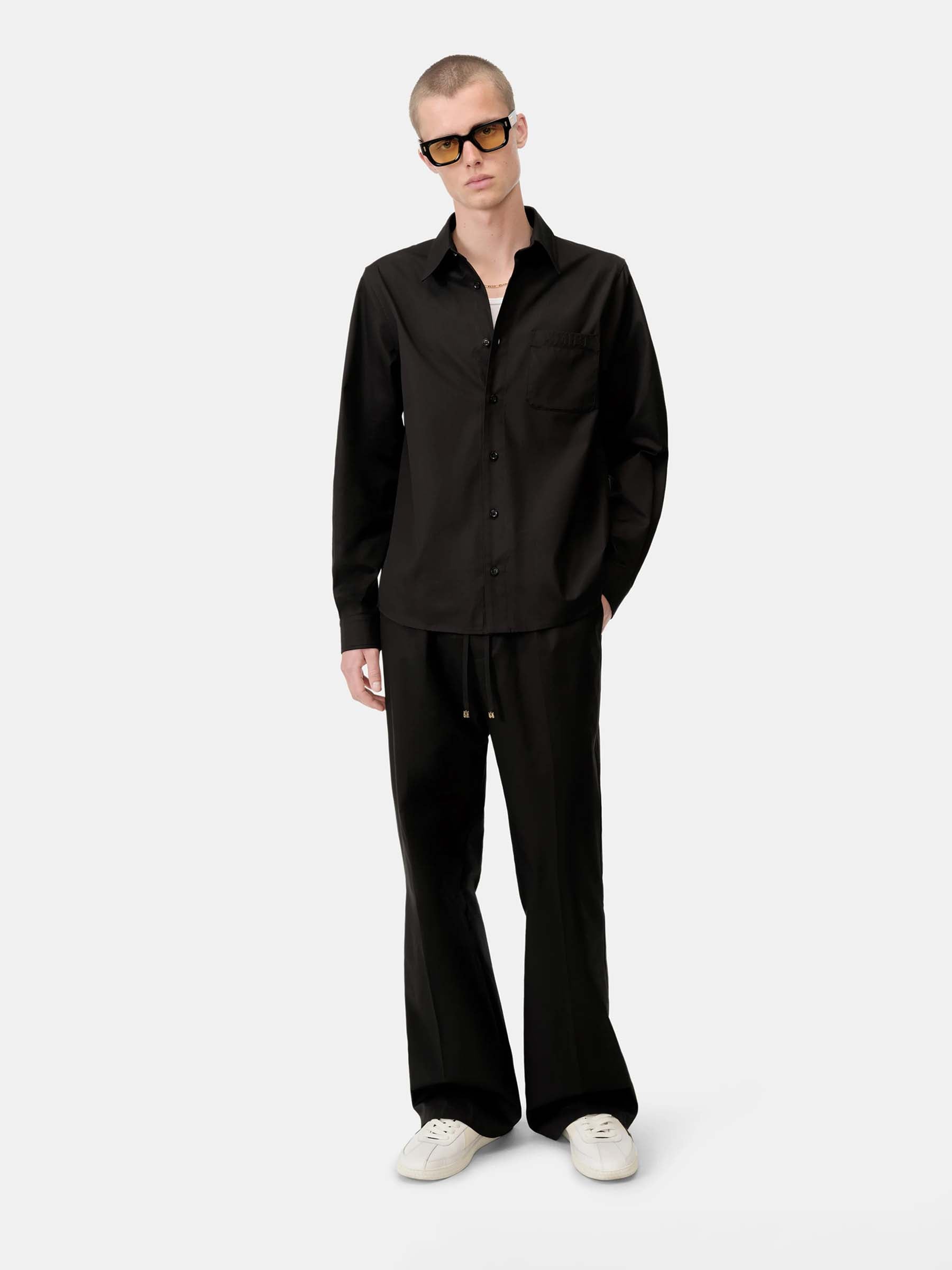 Outlet online Amiri Hombre Pantalones Rectos Pliegue color Negro sku 521-003399 01 - Foto 2
