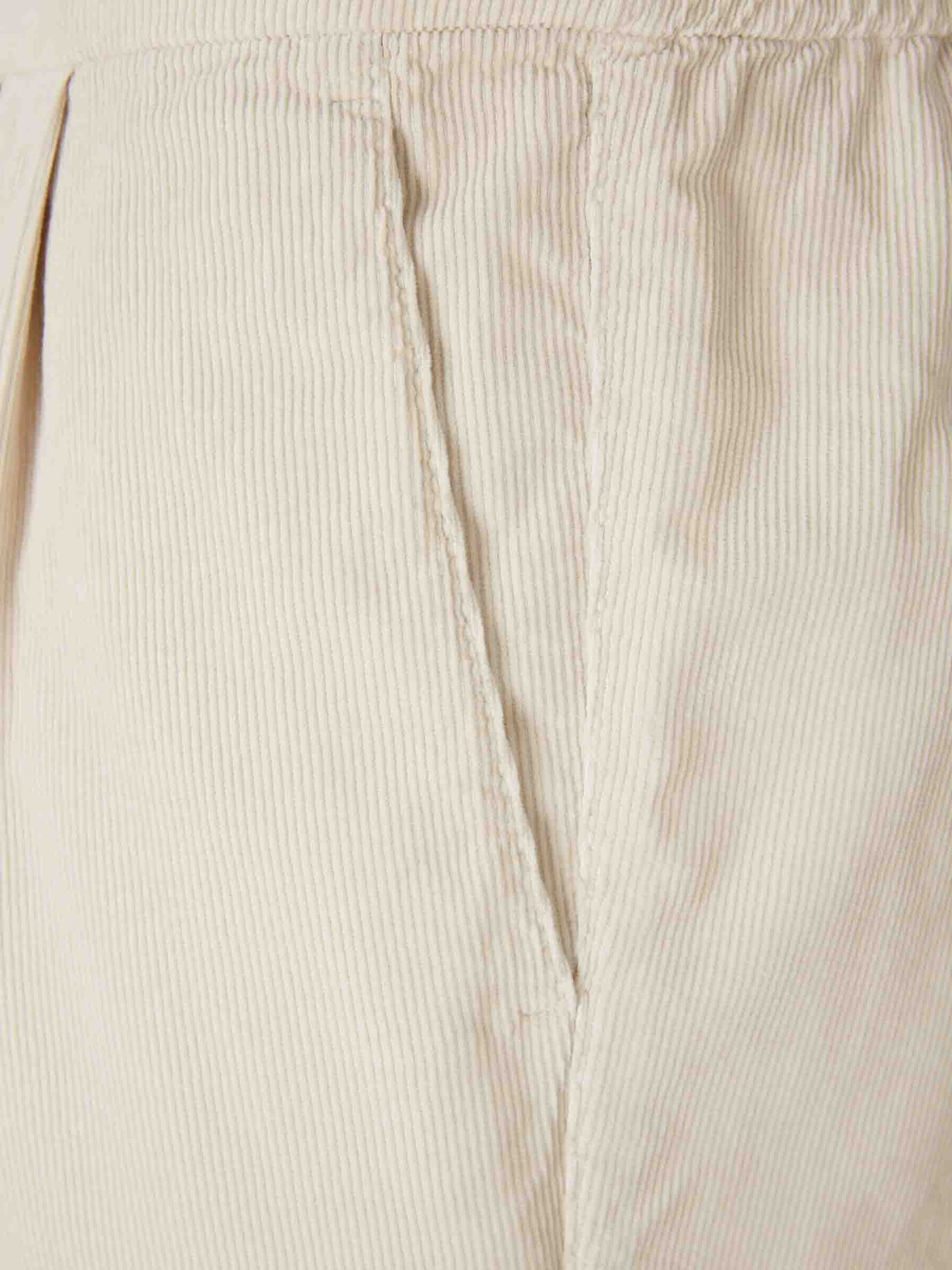 Outlet online Brunello Cucinelli Hombre Pantalones de pana color Beige sku 521-003447 01 - Foto 3