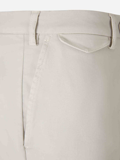 Outlet online Santa Eulalia Hombre Pantalones Chinos Rectos color Beige sku 521-003483 05 - Foto 2