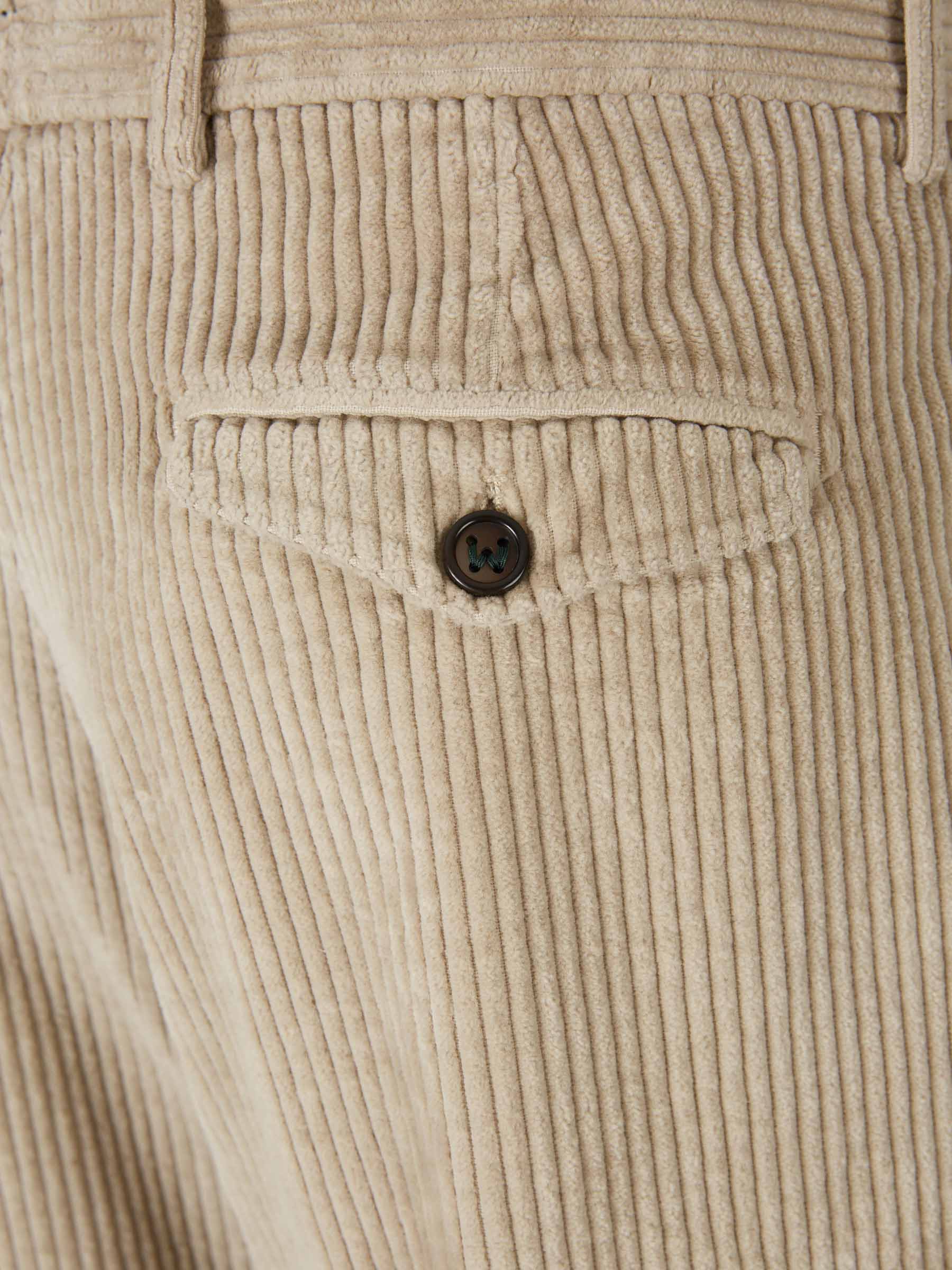 Outlet online Berwich Hombre Pantalones Pana Rectos color Beige sku 521-003489 01 - Foto 4