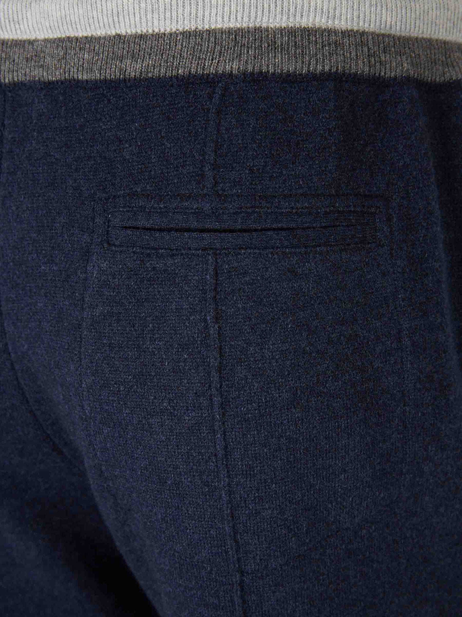 Outlet online Gran Sasso Hombre Joggers Punto Lana color Azul Marino sku 521-003493 02 - Foto 4