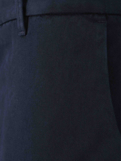 Outlet online Nine in the morning Hombre Pantalones Chinos color Azul Marino sku 521-003501 03 - Foto 4