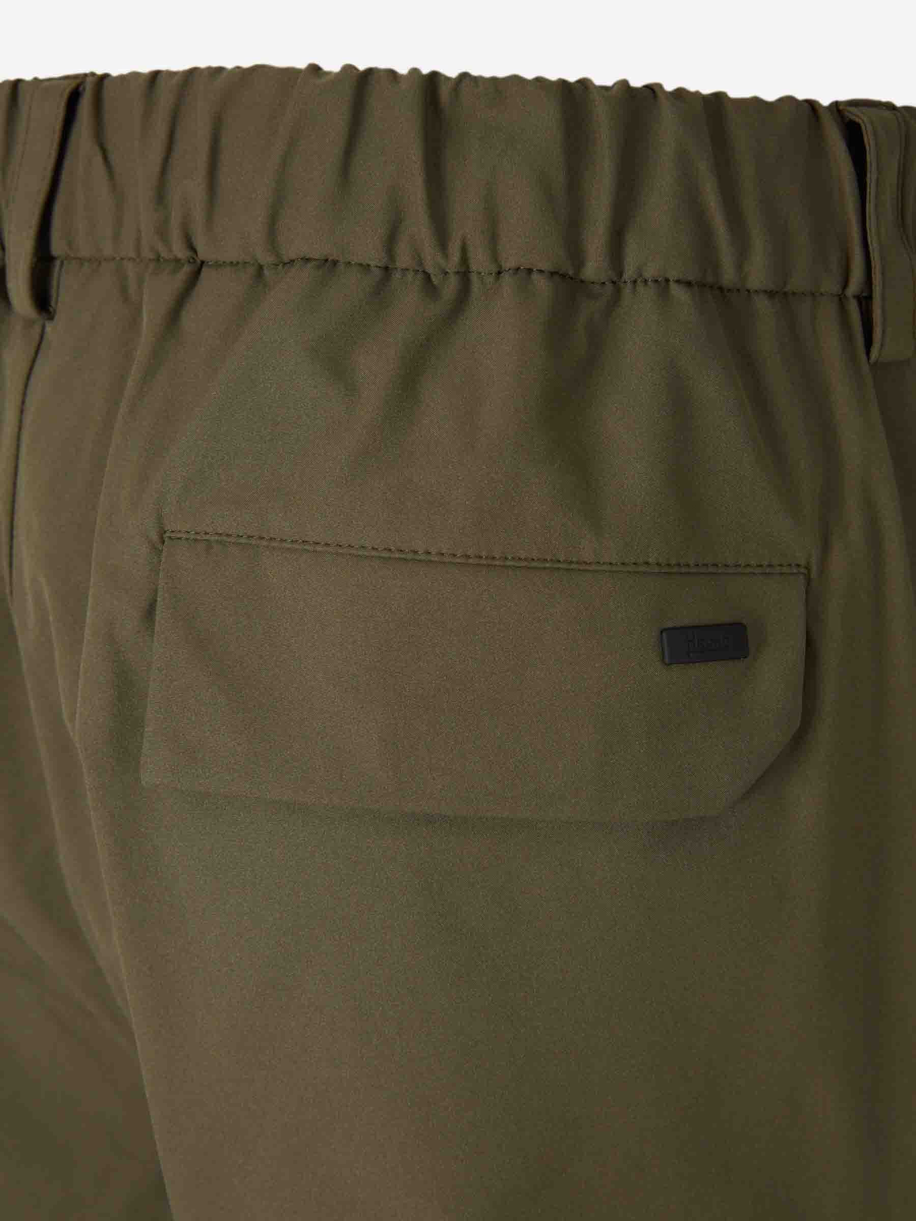 Herno Hombre Barcelona Pantalones Recto Cargo color Verde Militar sku 521-003528 02 - Foto 5