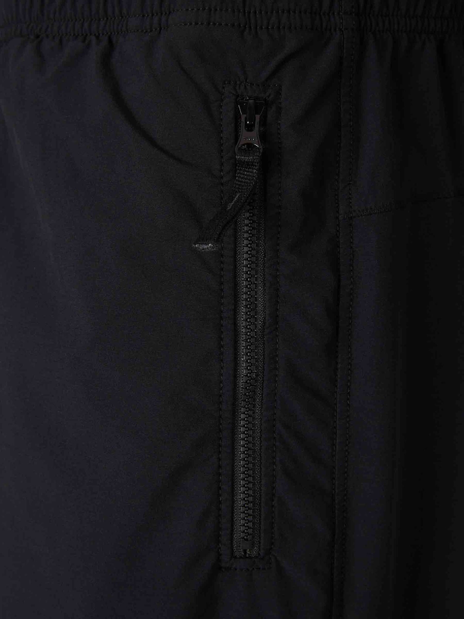 Stone Island Hombre Barcelona Joggers Felpa color Negro sku 521-003547 01 - Foto 4