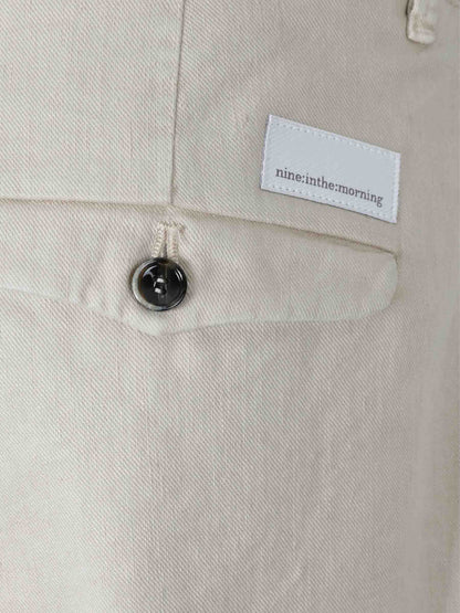 Nine in the morning Hombre Barcelona Pantalones Chinos Rectos color Beige sku 521-003564 02 - Foto 3