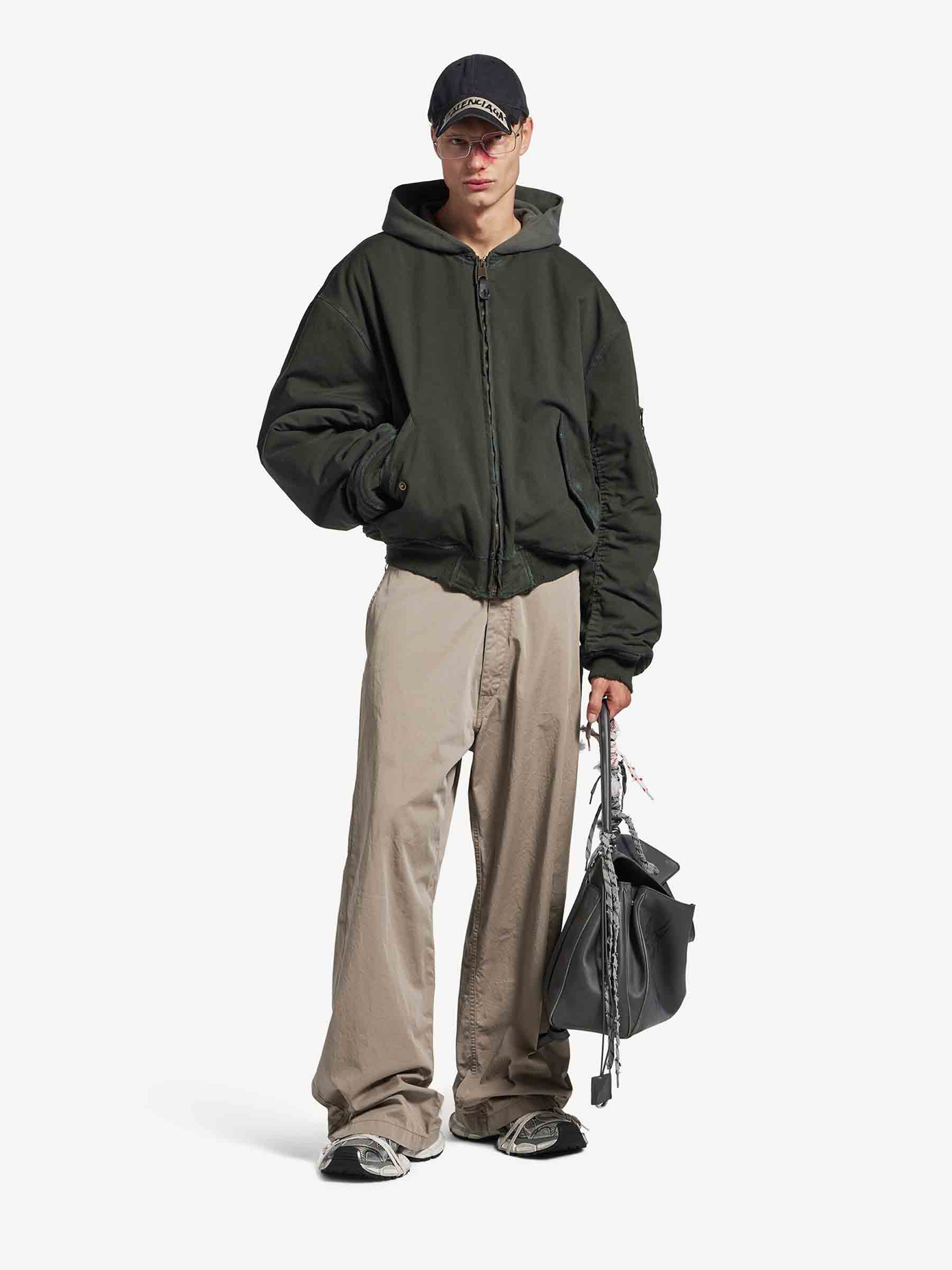 Outlet online Balenciaga Hombre Pantalones Workwear color Beige sku 521-003574 01 - Foto 2