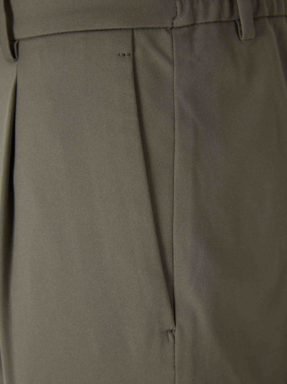 Berwich Hombre Barcelona Pantalones Rectos Cargo color Verde Militar sku 521-003631 01 - Foto 4