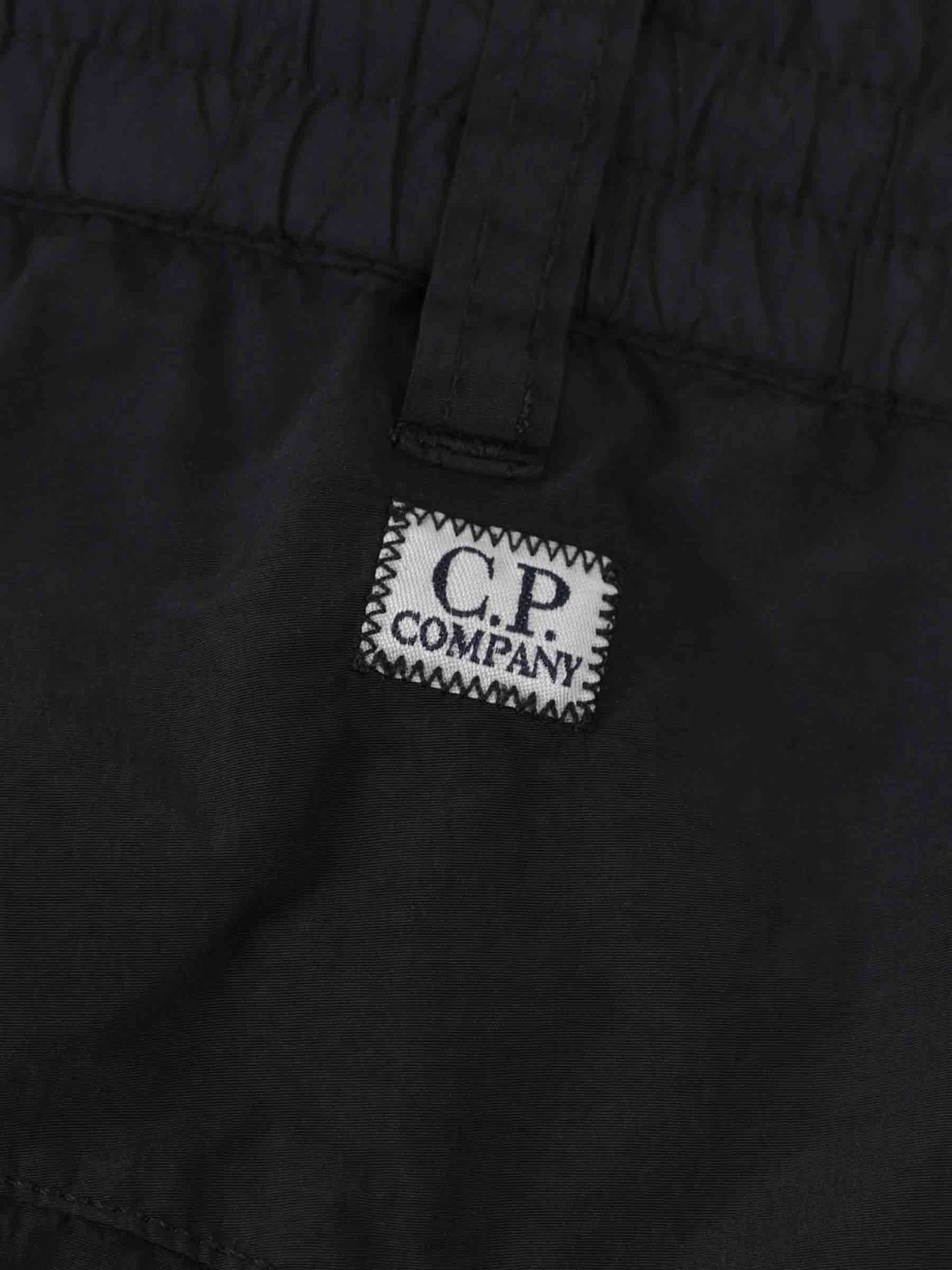 Outlet online C.P. Company Hombre Pantalones Rectos Cargo color Negro sku 521-003640 01 - Foto 5