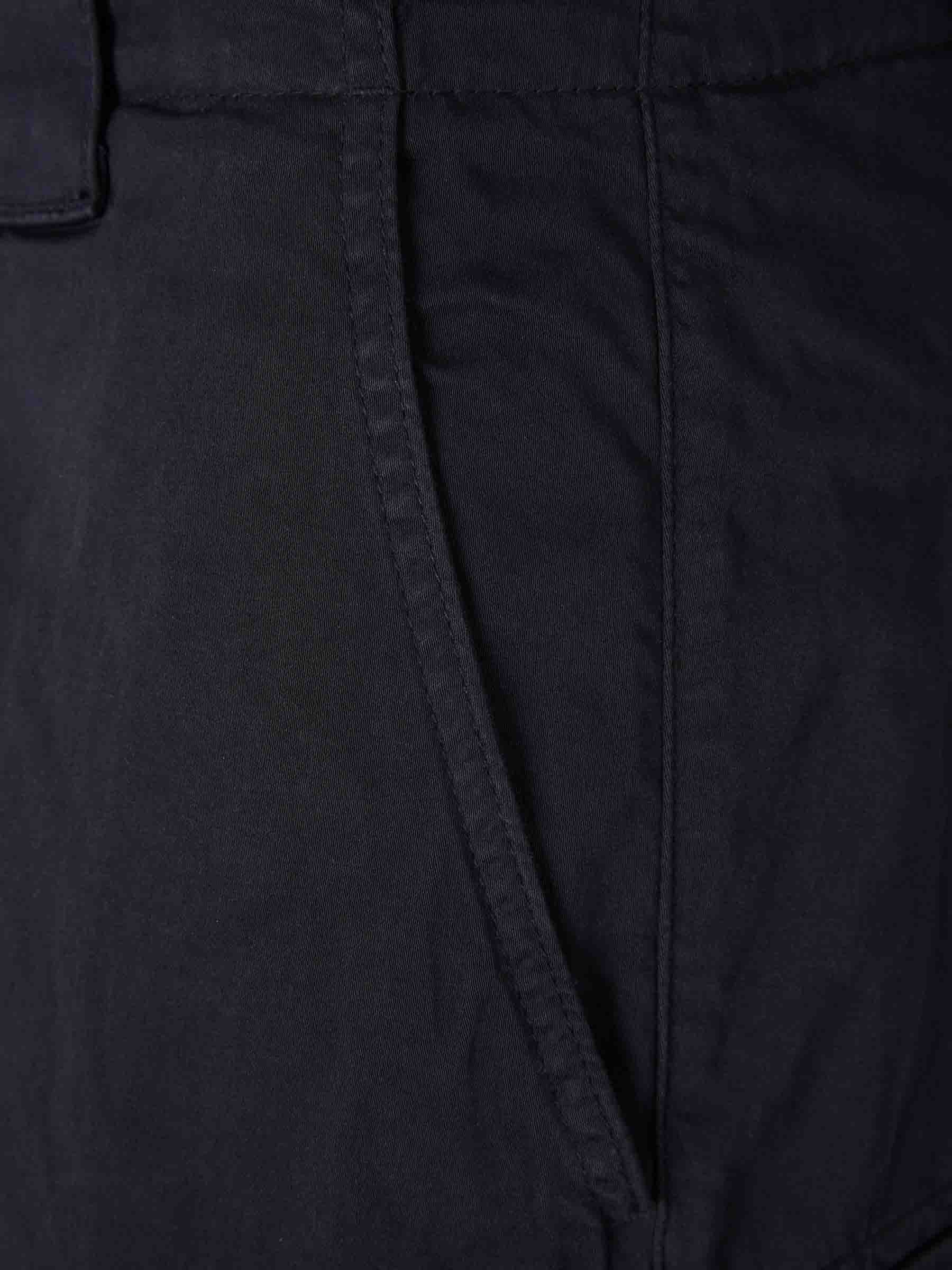 C.P. Company Hombre Barcelona Pantalones Slim Cargo color Azul Noche sku 521-003642 01 - Foto 4