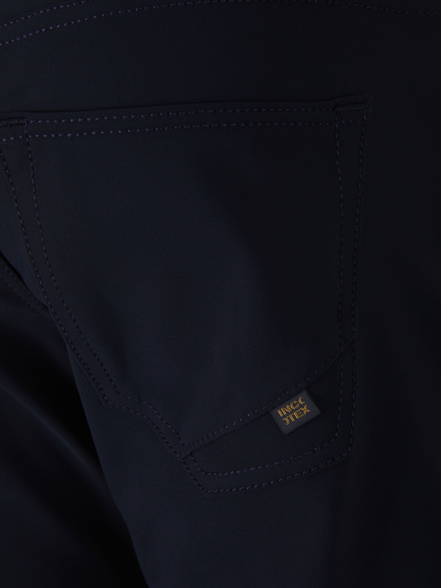 Outlet online Incotex Blue Division Hombre Pantalones 5 Bolsillos color Azul Noche sku 522-002314 01 - Foto 4